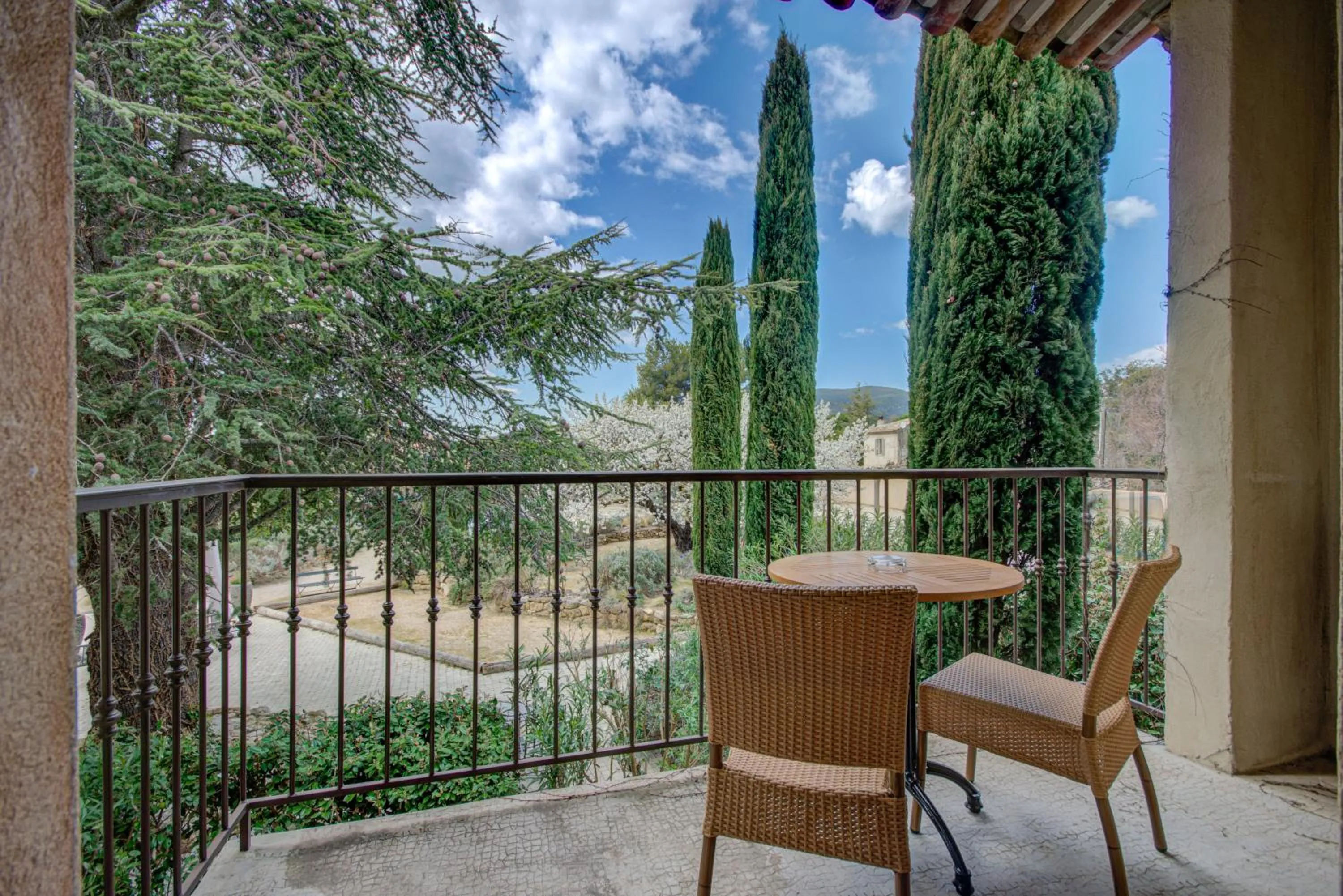 Patio in Hotel Bastide & SPA - Villa de Lourmarin