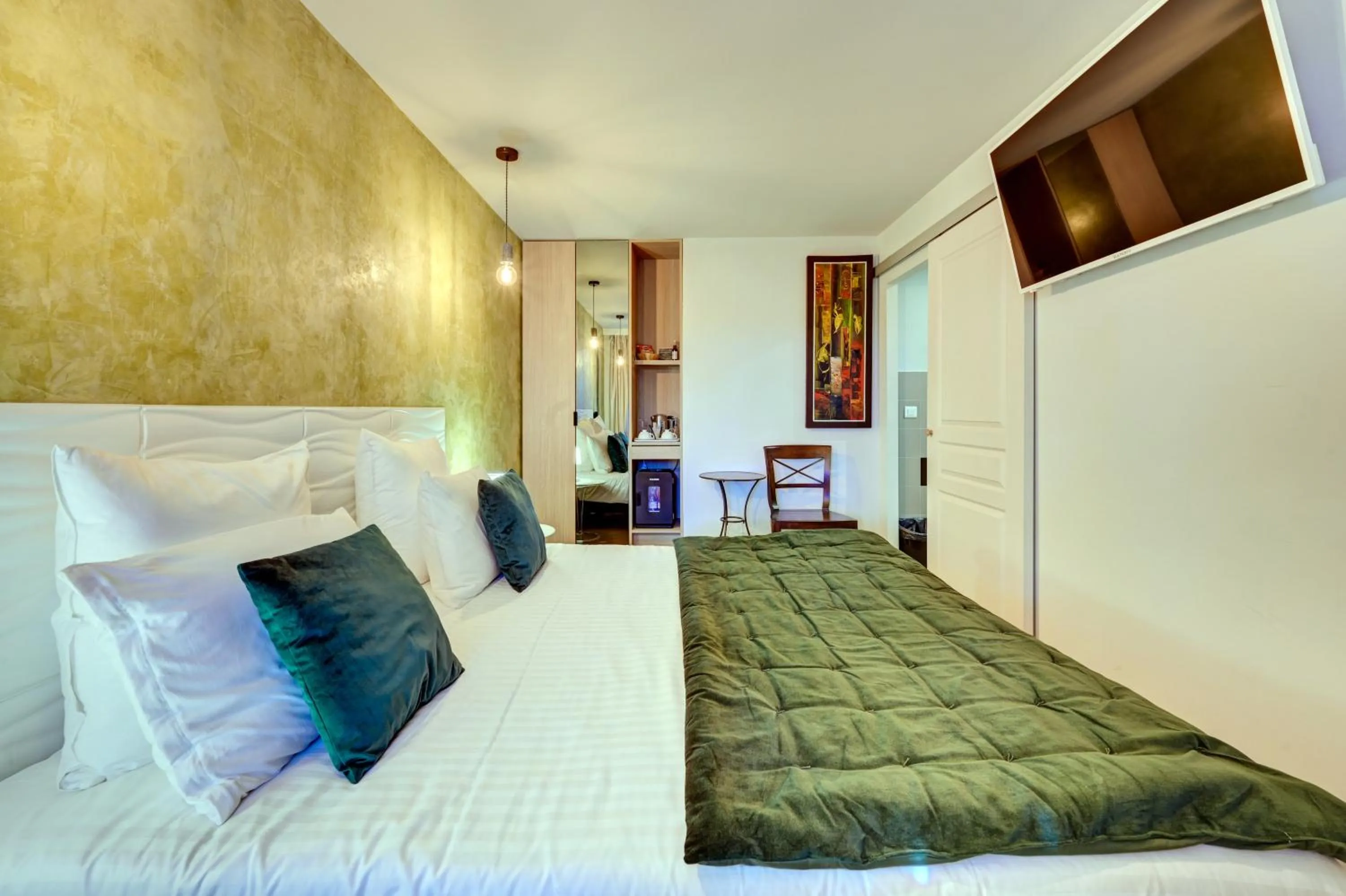 Bed in Hotel Bastide & SPA - Villa de Lourmarin