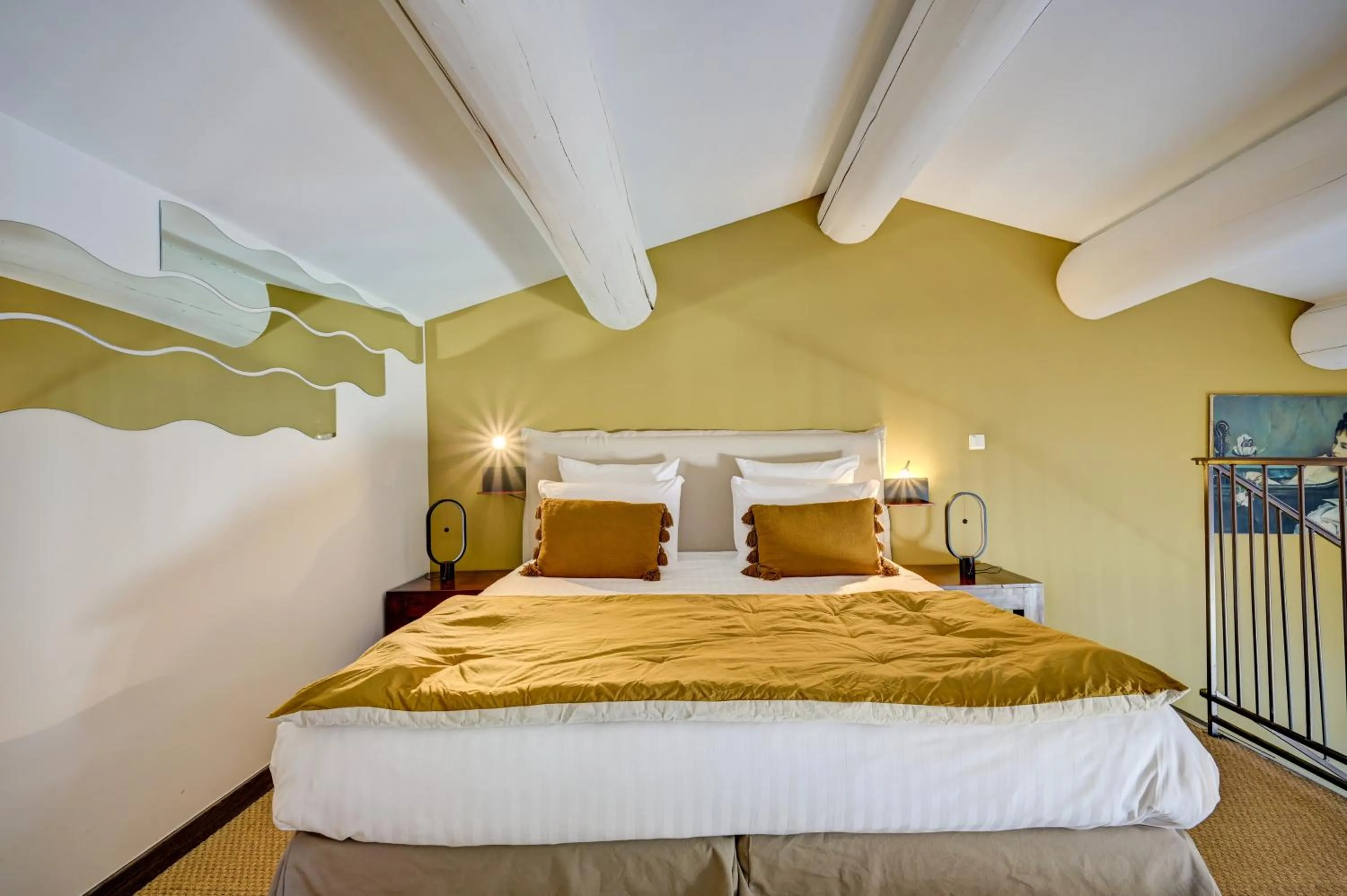 Bed in Hotel Bastide & SPA - Villa de Lourmarin
