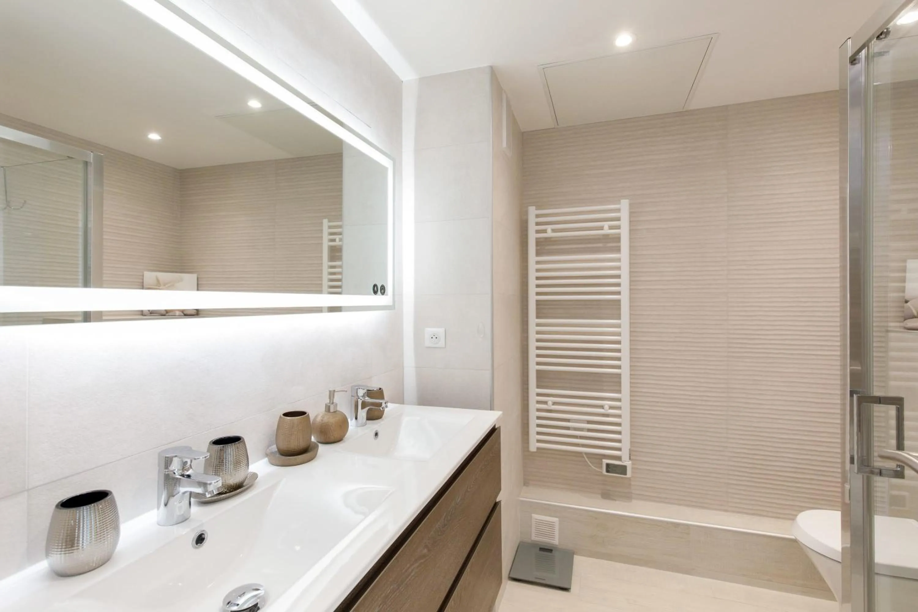 On La Croisette deluxe 2 bedrooms 2 baths