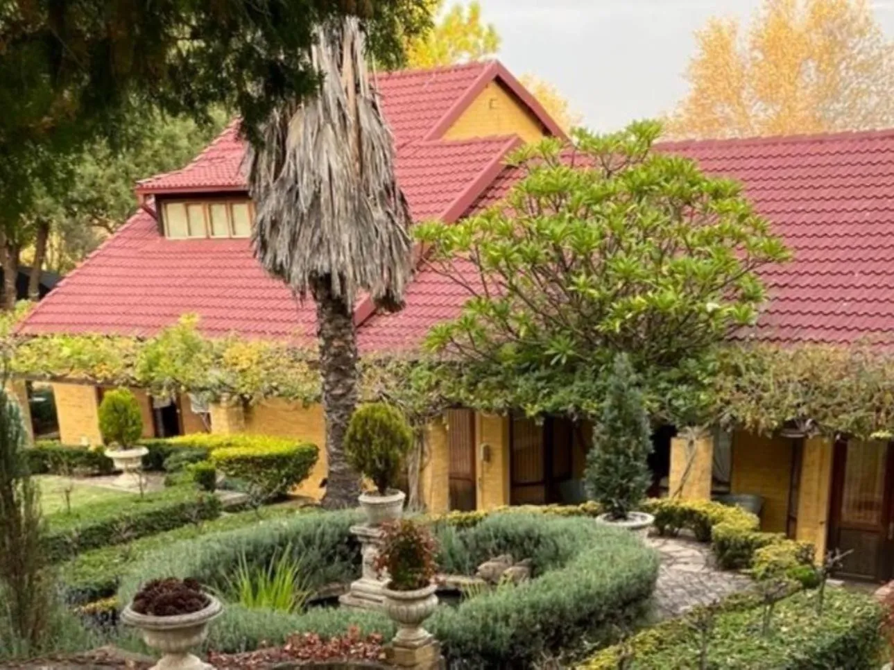 Property building in The Tuscan Garden