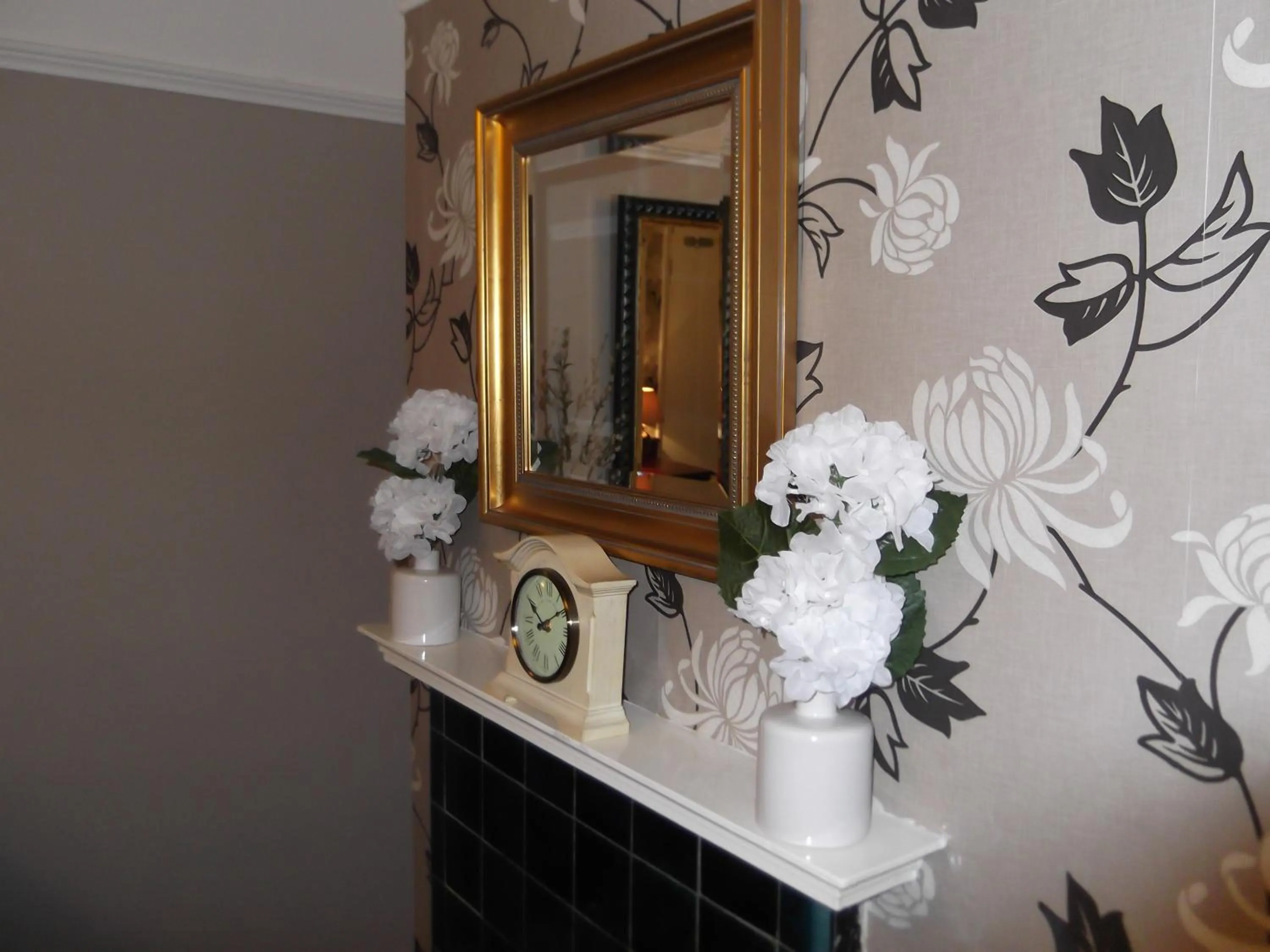 Decorative detail in The Ship Inn