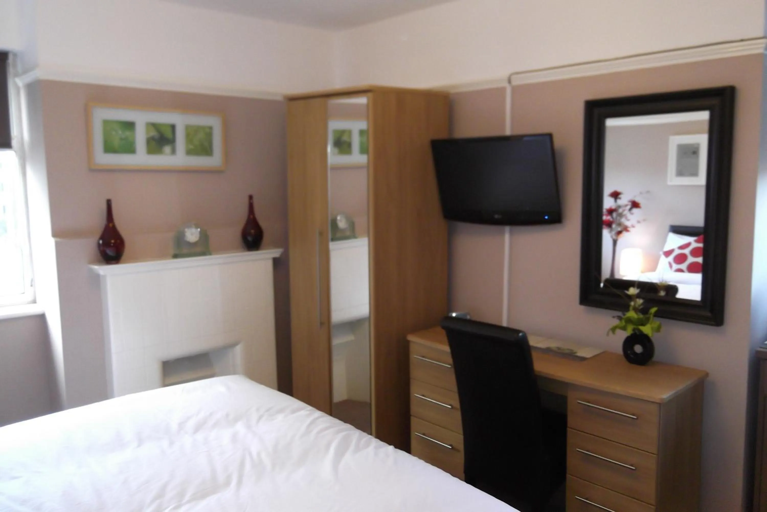 TV and multimedia, Bed in The Ship Inn