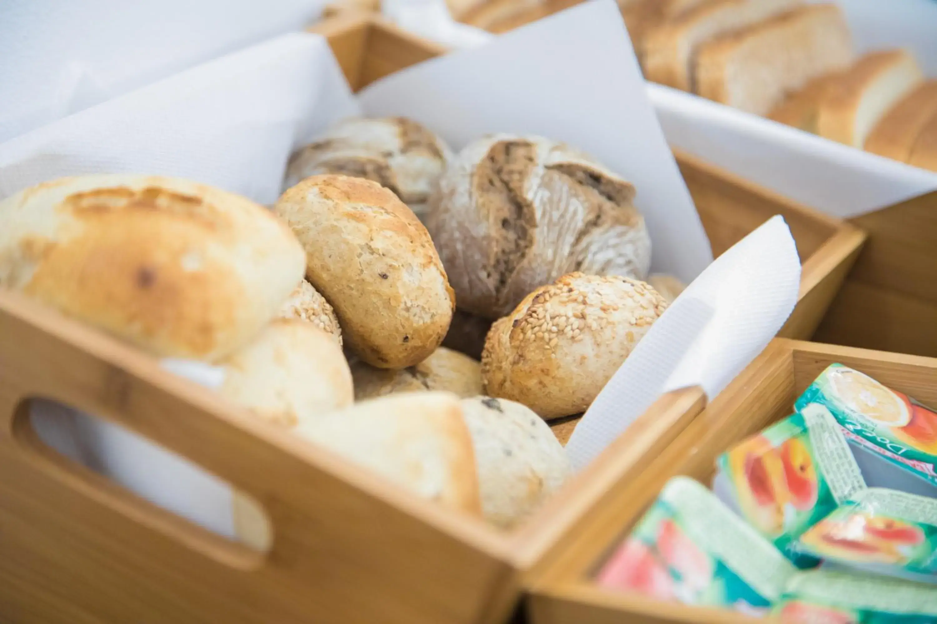 Buffet breakfast in Casual Raízes Porto Buffet breakfast in Casual Raízes Porto