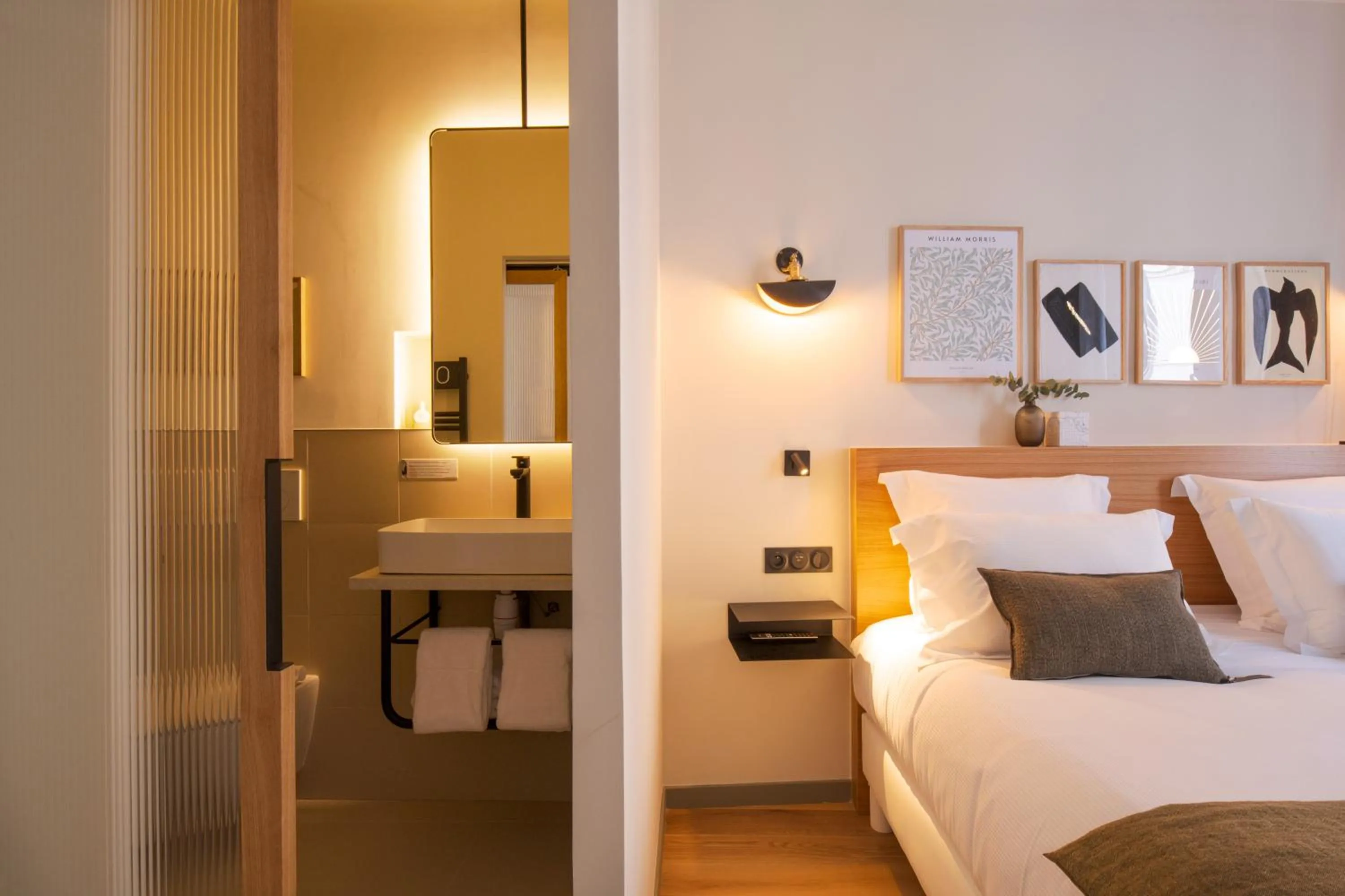 Bathroom, Bed in Tinah Paris, Aboukir