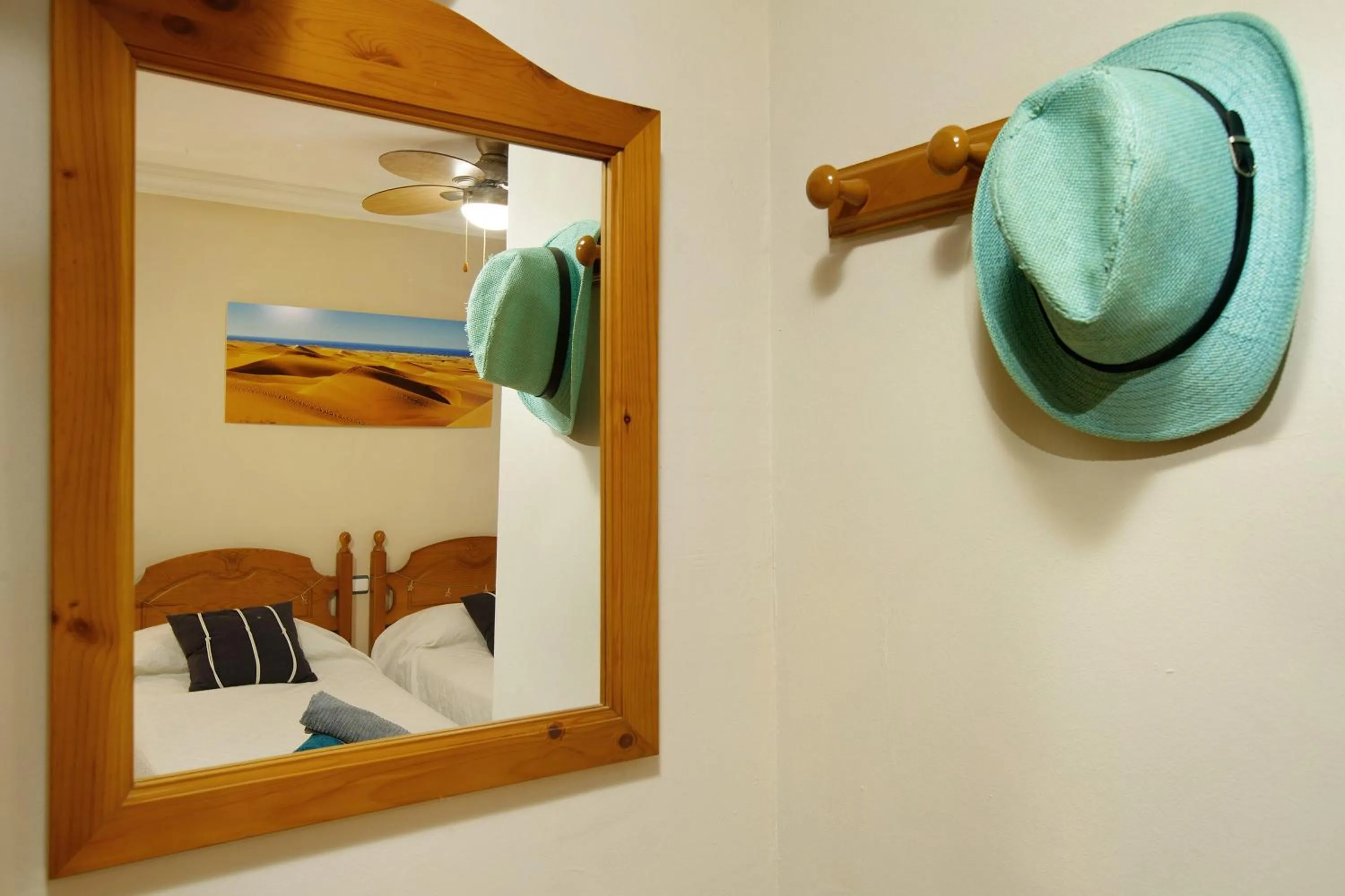 Living room, Bed in Apartamento Sol Del Sur