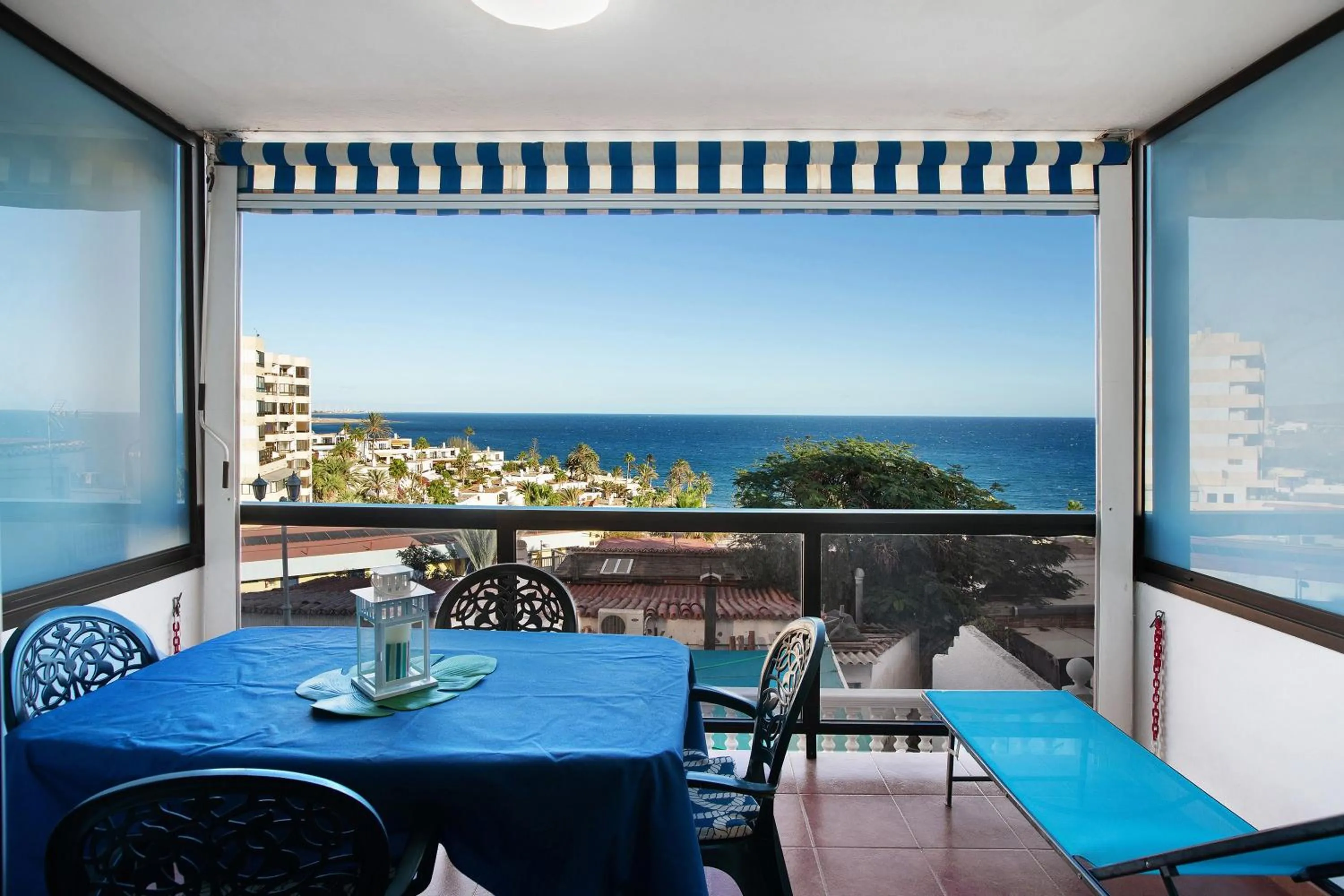 Property building in Apartamento Sol Del Sur