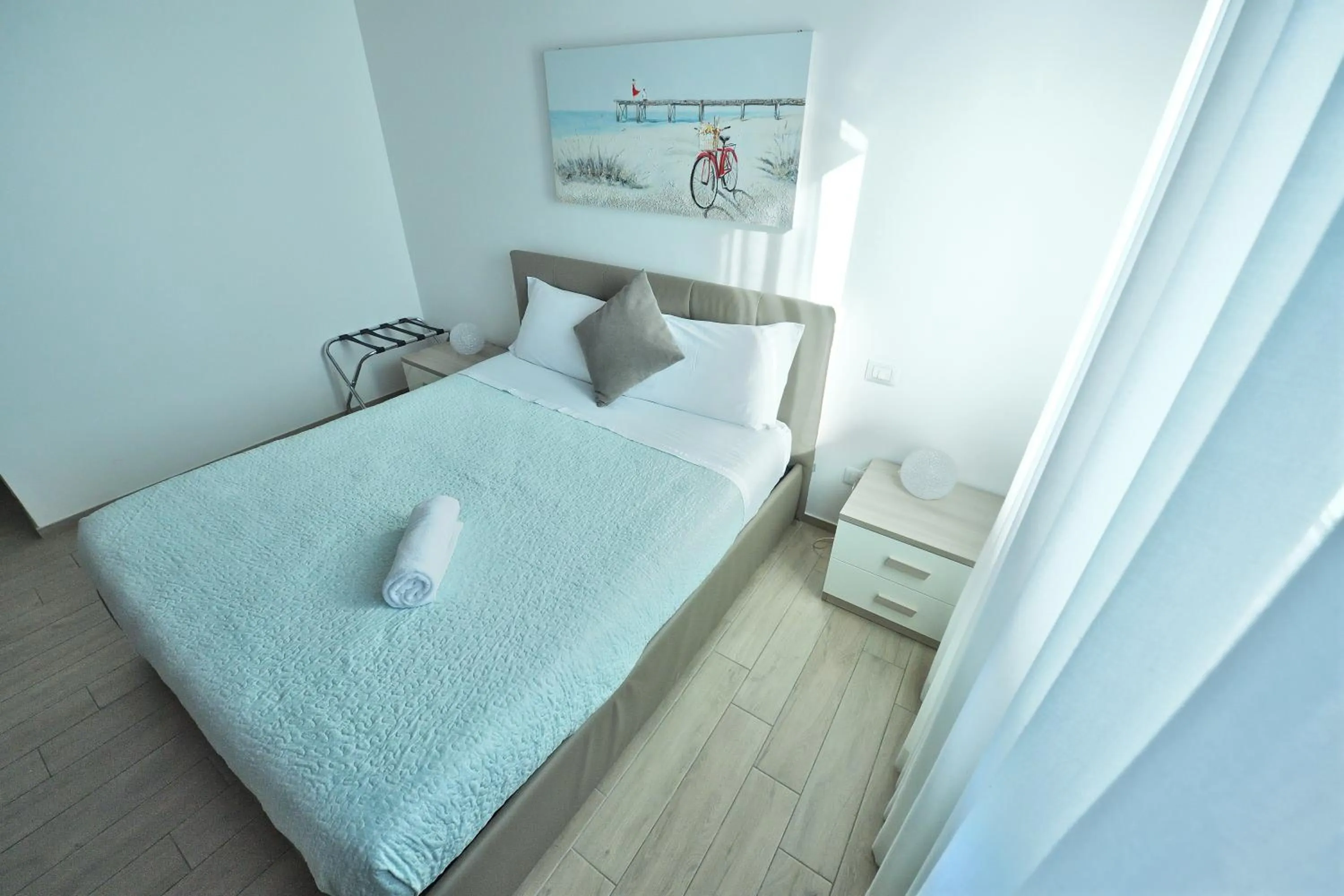 Photo of the whole room in Karol Airport Bari