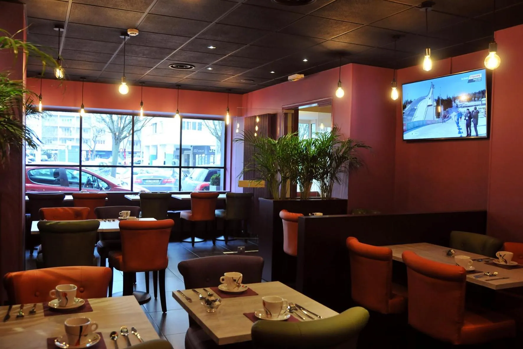 Breakfast in Hôtel Des Quatrans