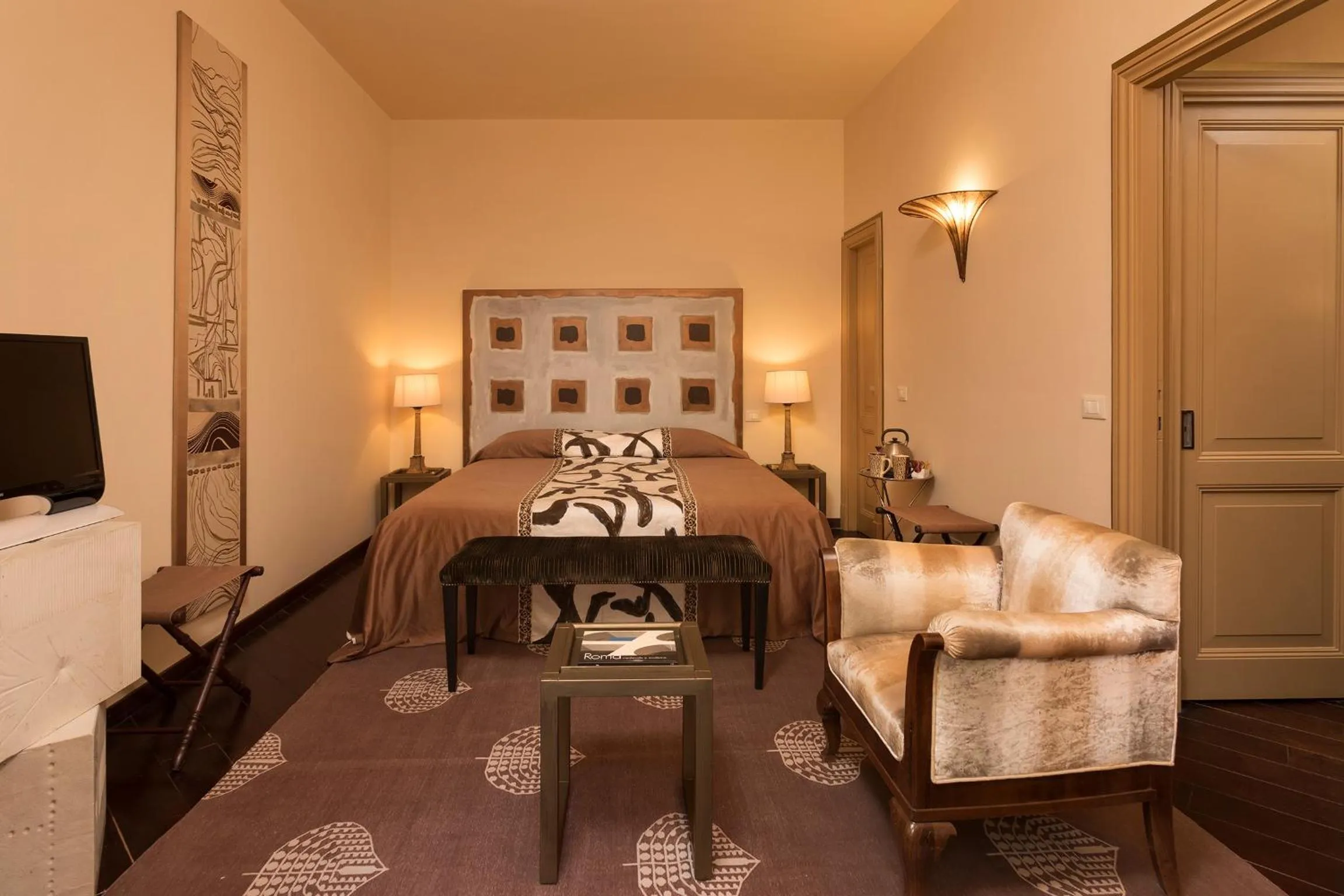 Photo of the whole room, Bed in Buonanotte Garibaldi