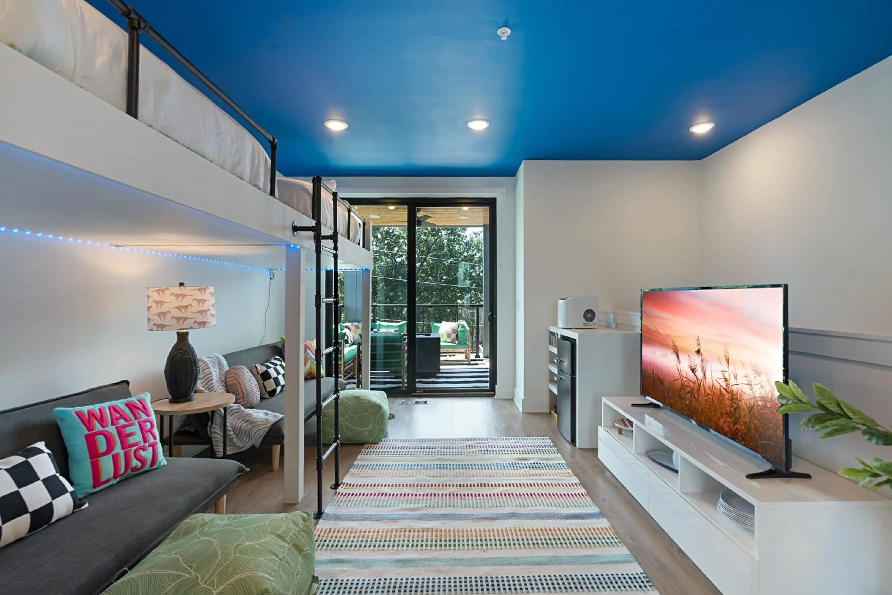 Bedroom in Sonder The High Note