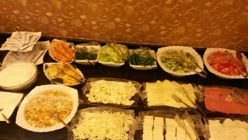 Buffet breakfast in Gevher Hotel
