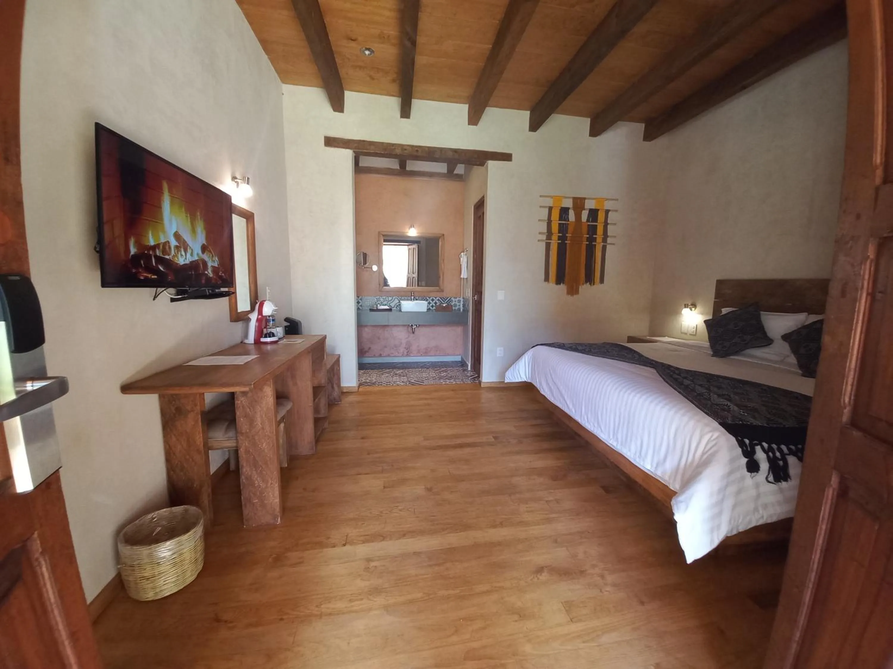 Photo of the whole room, Bed in Hotel Junvay