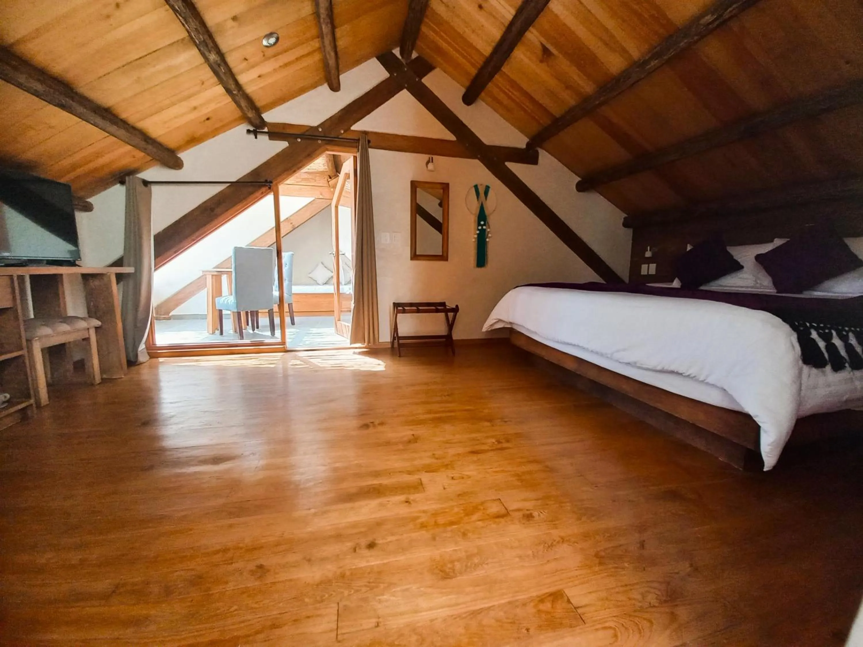 Photo of the whole room, Bed in Hotel Junvay