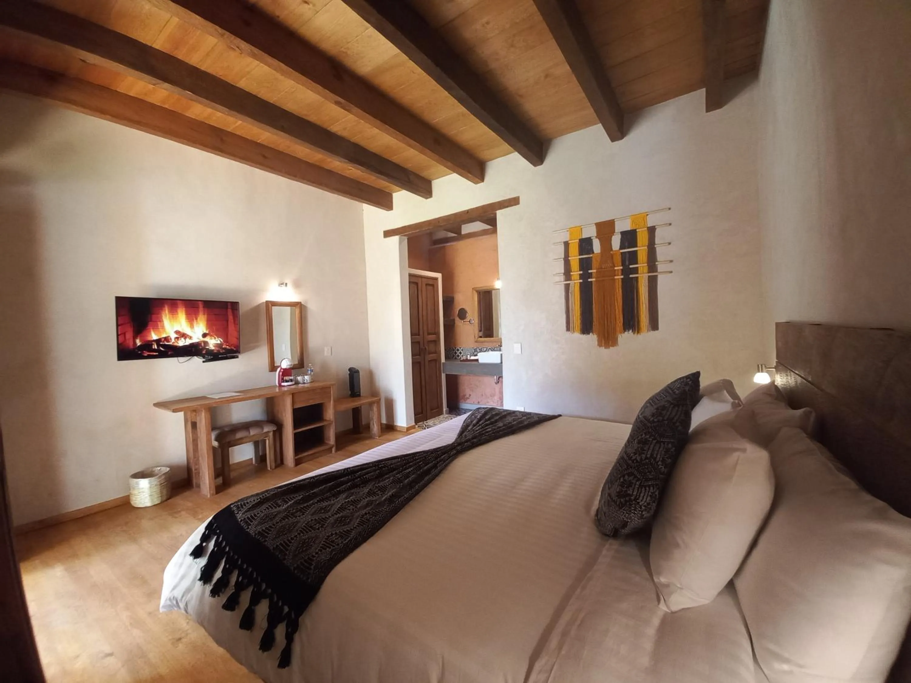 Photo of the whole room, Bed in Hotel Junvay