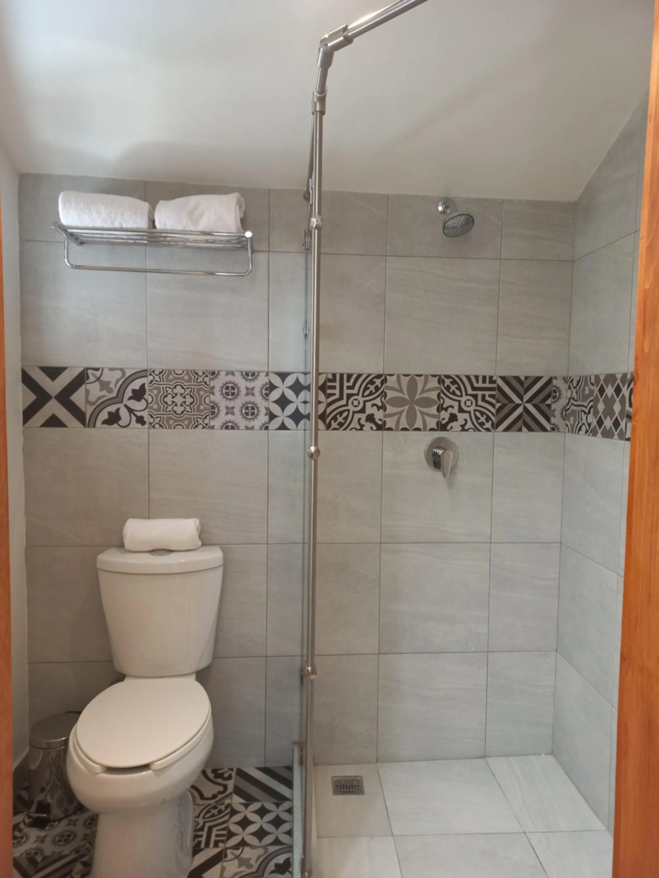 Bathroom in Hotel Junvay