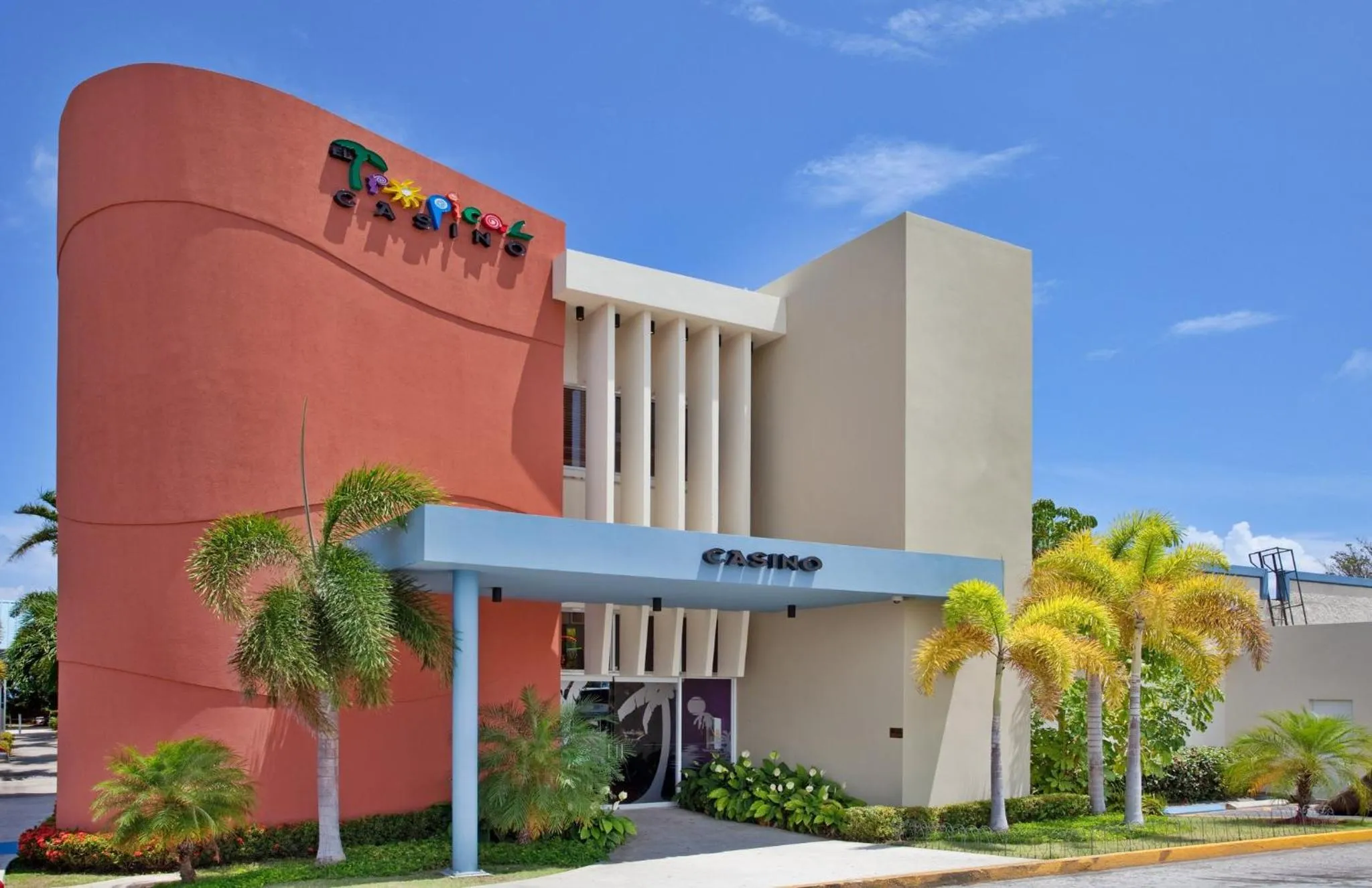 Casino in Holiday Inn Ponce & El Tropical Casino by IHG