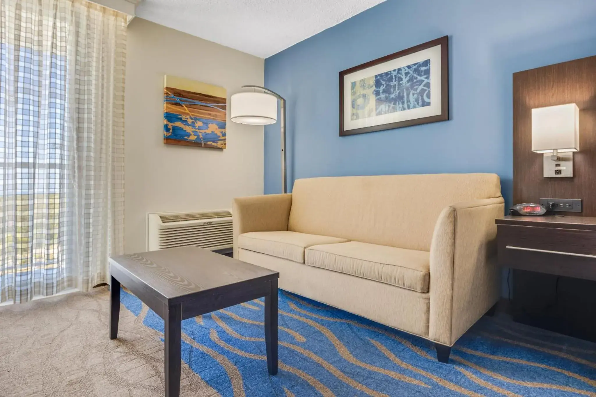 King Suite in Holiday Inn Ponce & El Tropical Casino by IHG King Suite in Holiday Inn Ponce & El Tropical Casino by IHG