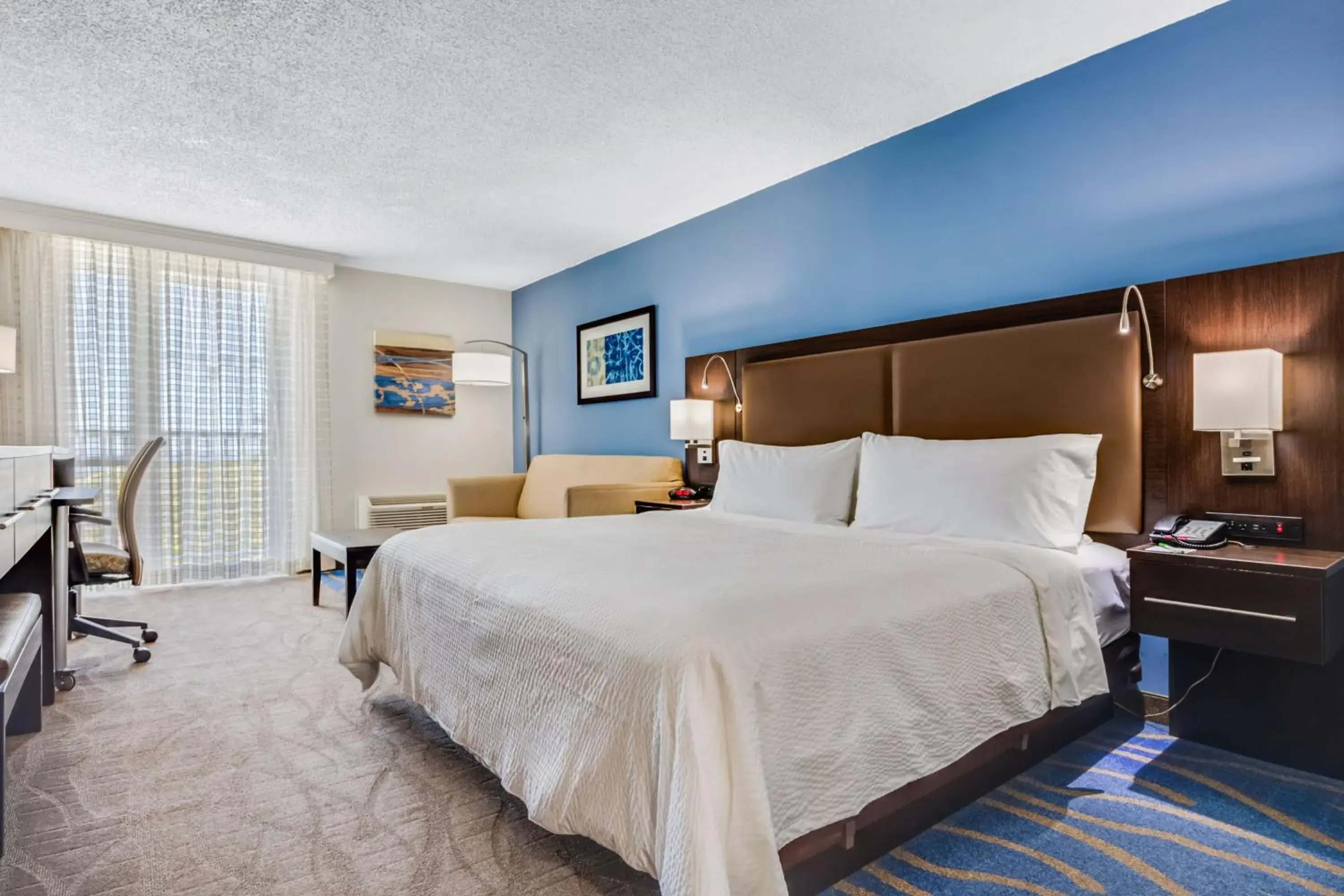 Bedroom, Bed in Holiday Inn Ponce & El Tropical Casino by IHG Bedroom, Bed in Holiday Inn Ponce & El Tropical Casino by IHG