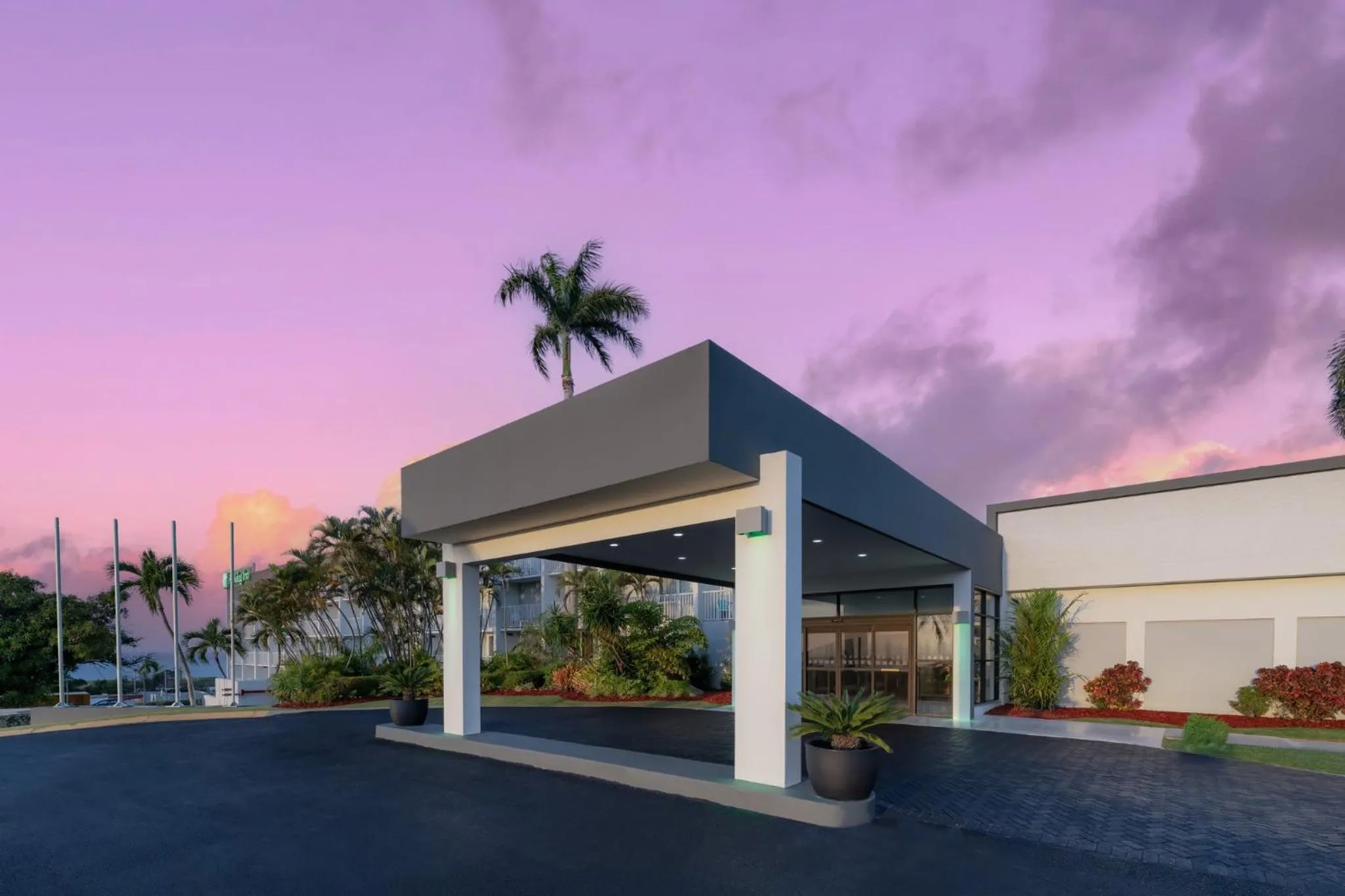 Property building in Holiday Inn Ponce & El Tropical Casino by IHG