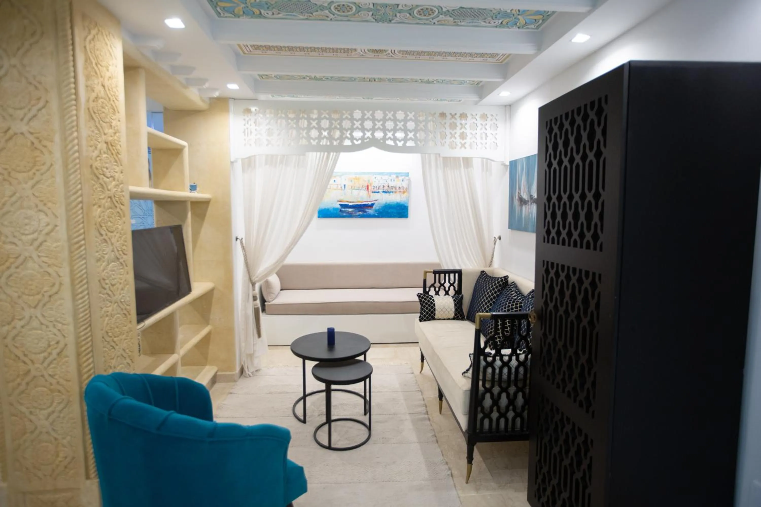 TV and multimedia in Dar Hammamet Guest House & Hammam