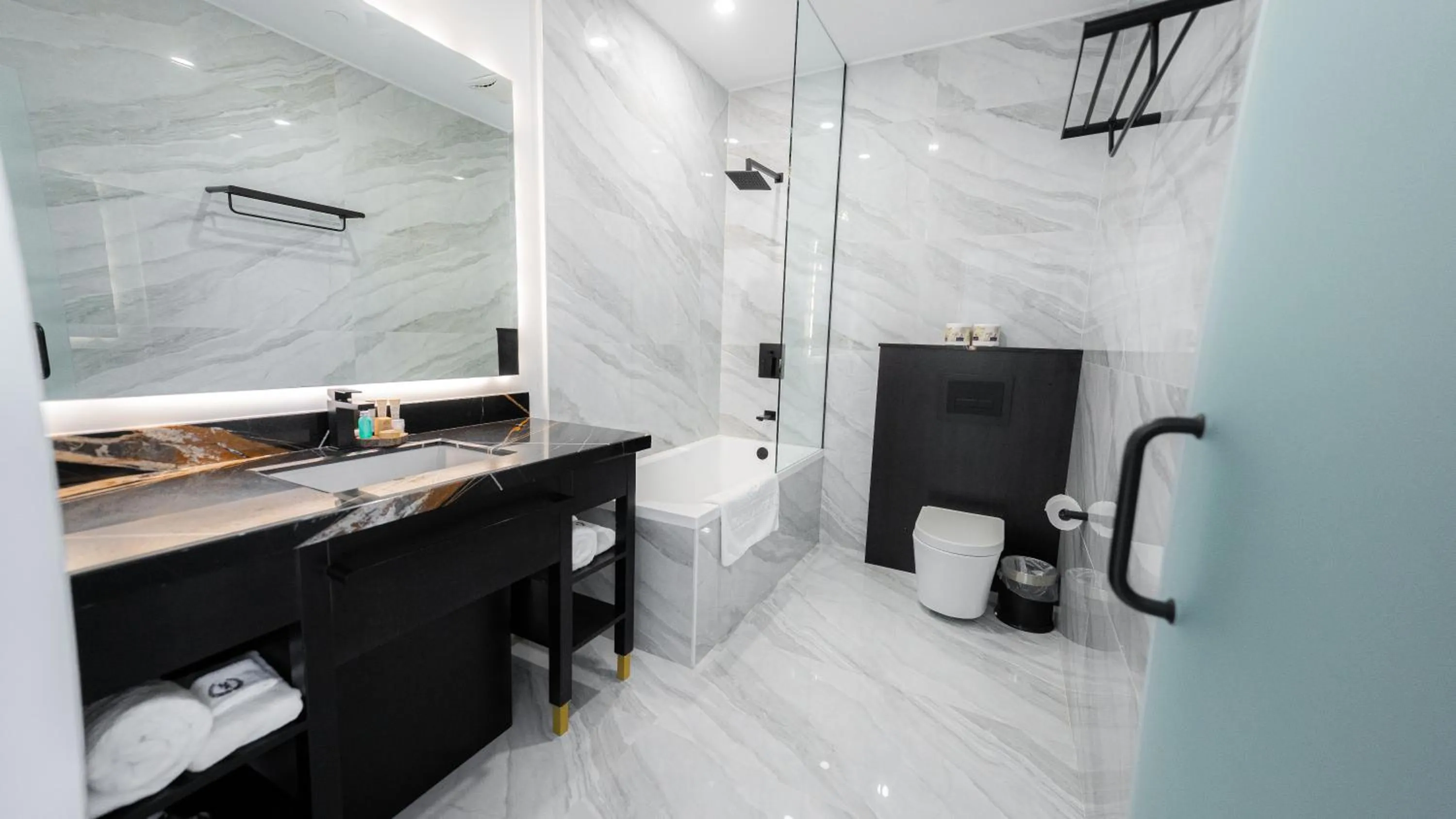 Bathroom in Mount Alverno Luxury Resorts