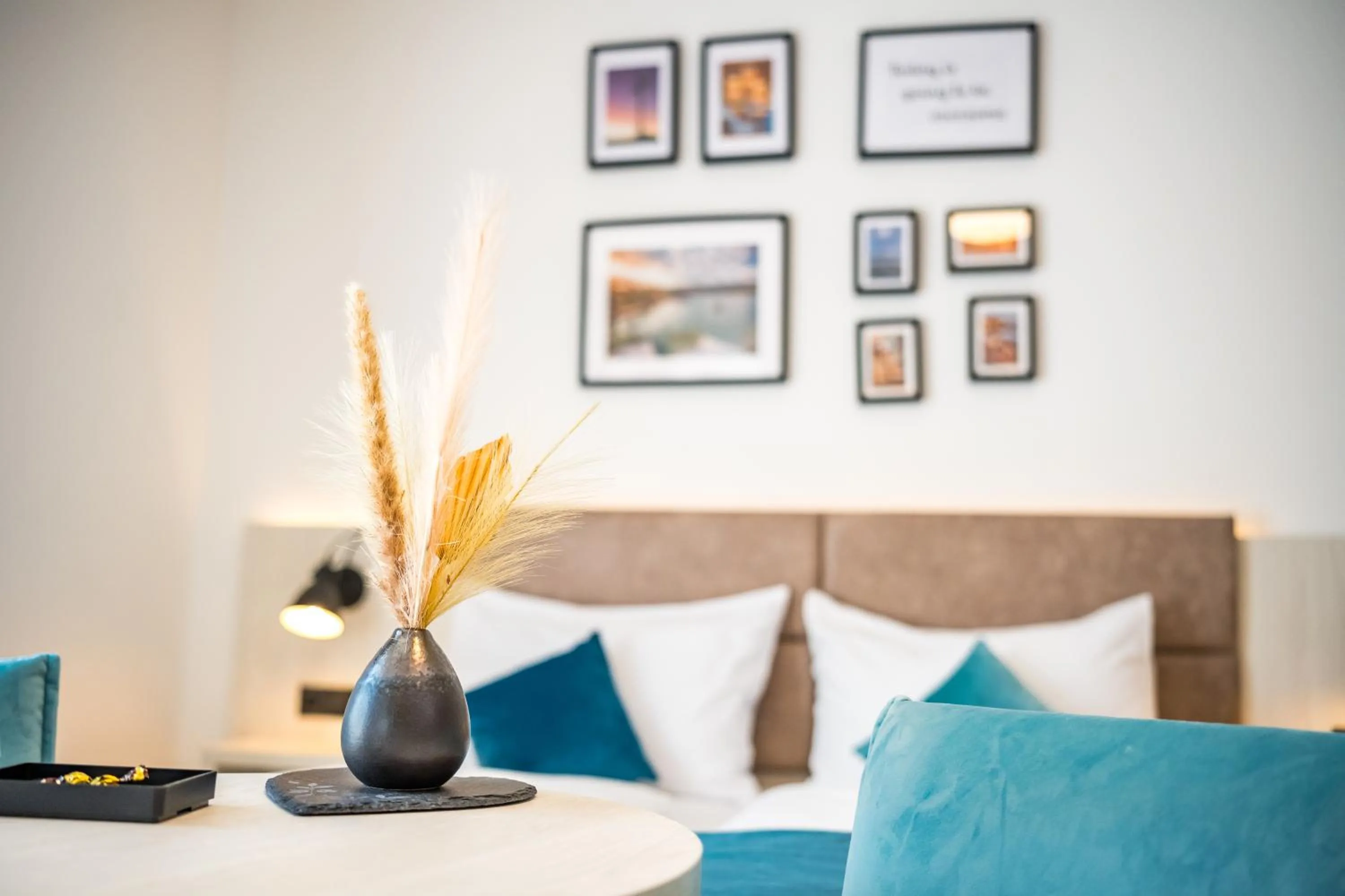 Bedroom, Bed in Hotel Villa Flora