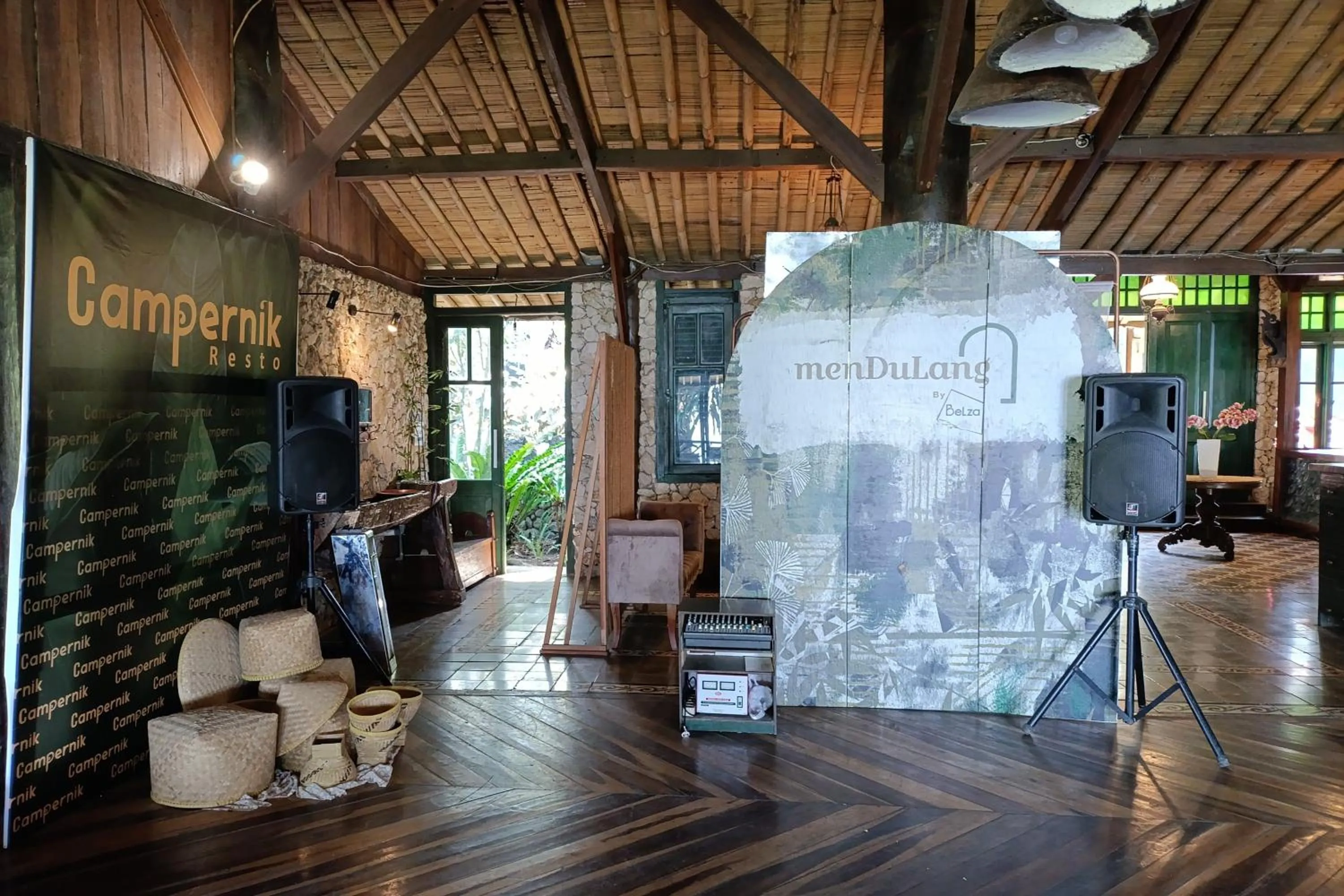 Restaurant/places to eat in Mendulang by Belza