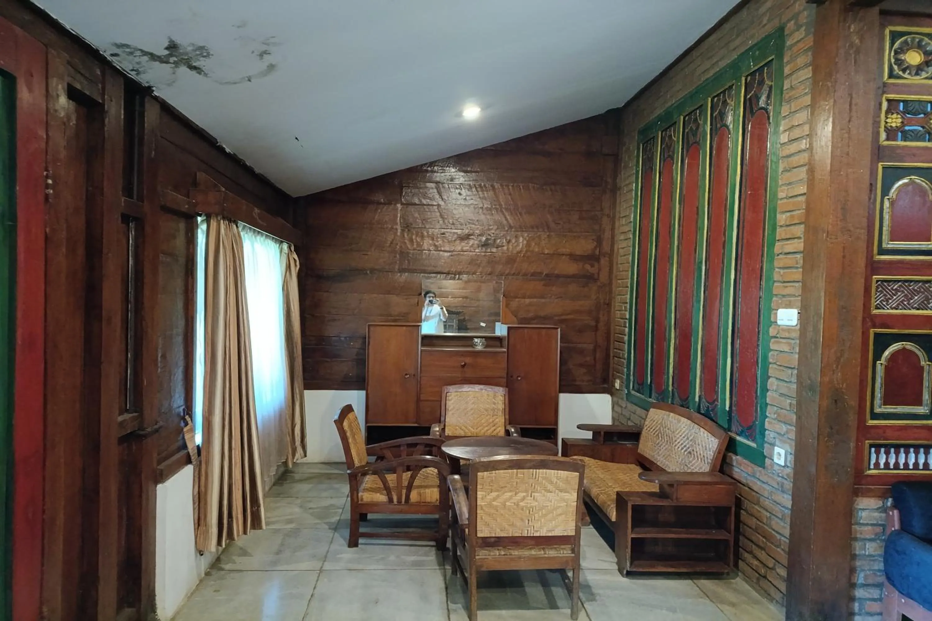 Living room in Mendulang by Belza