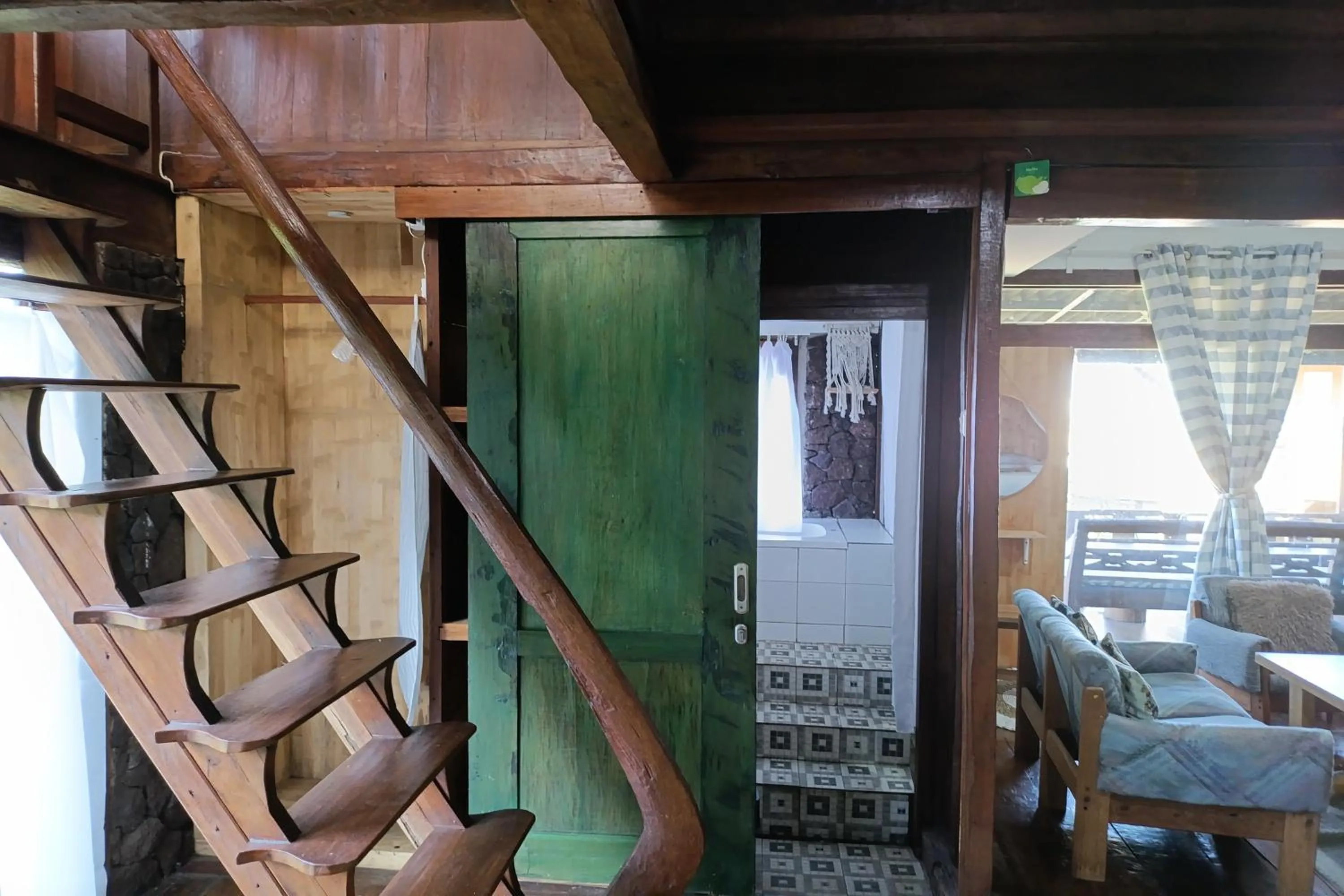 Property building in Mendulang by Belza