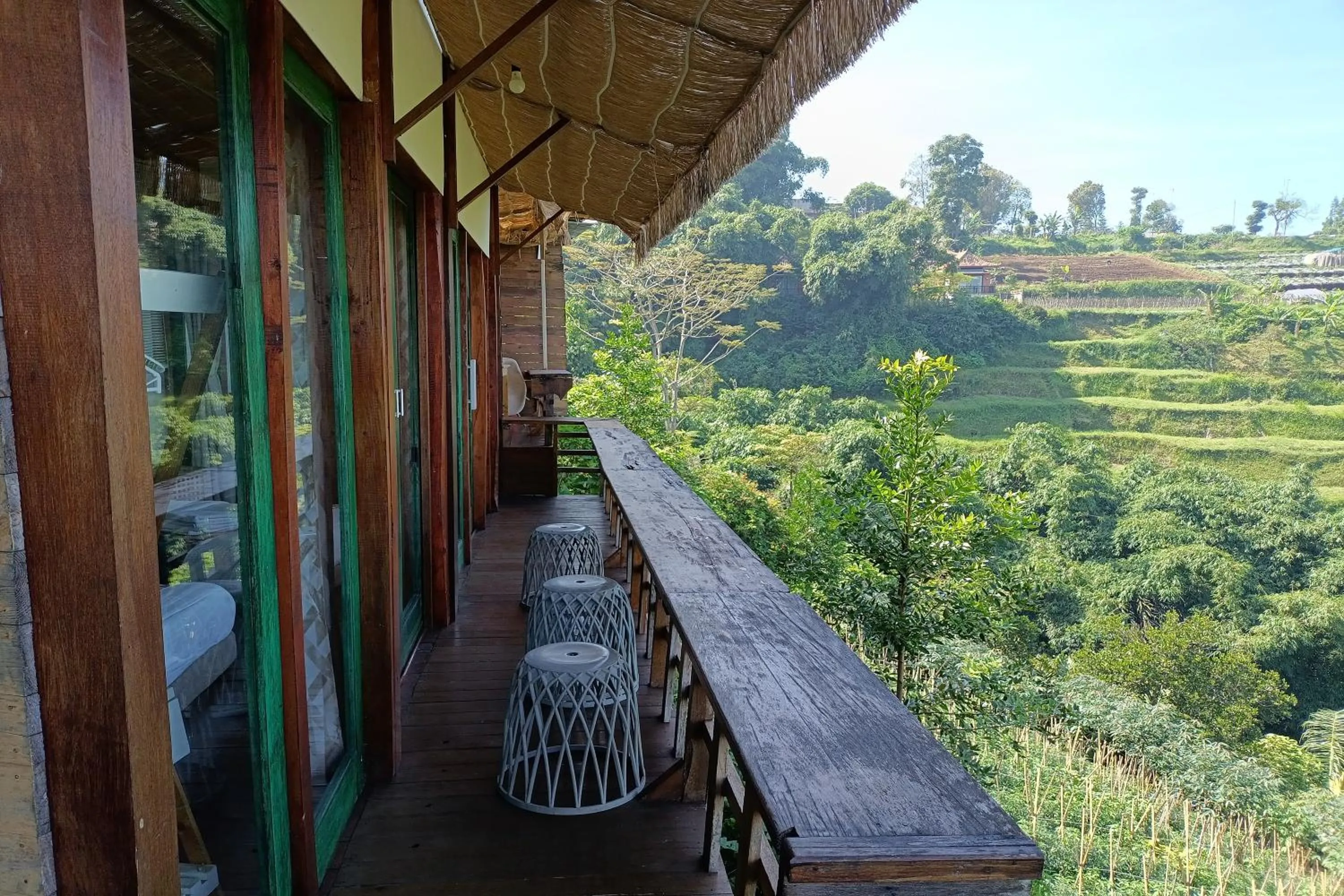 Balcony/Terrace in Mendulang by Belza