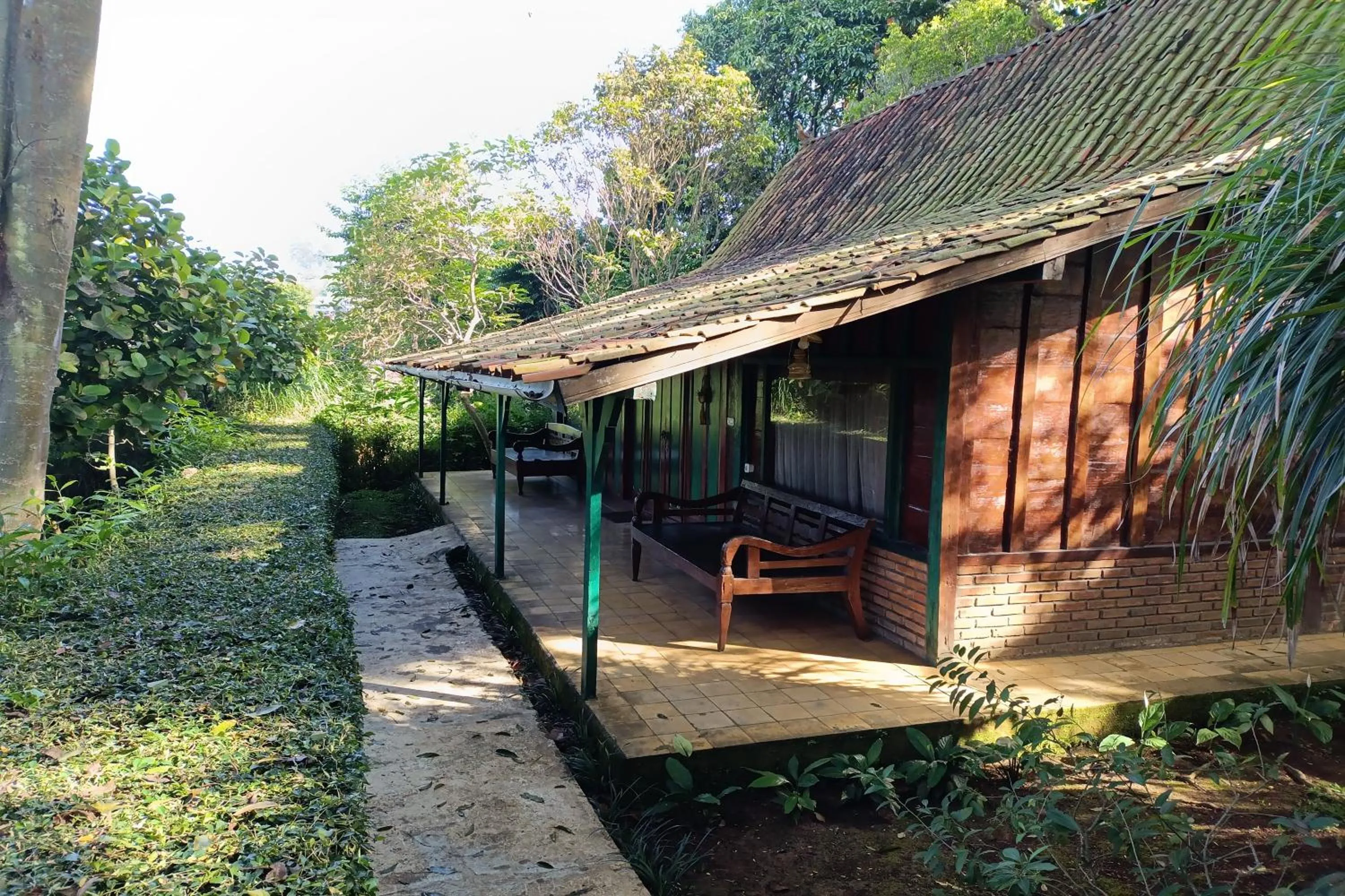 Property building in Mendulang by Belza