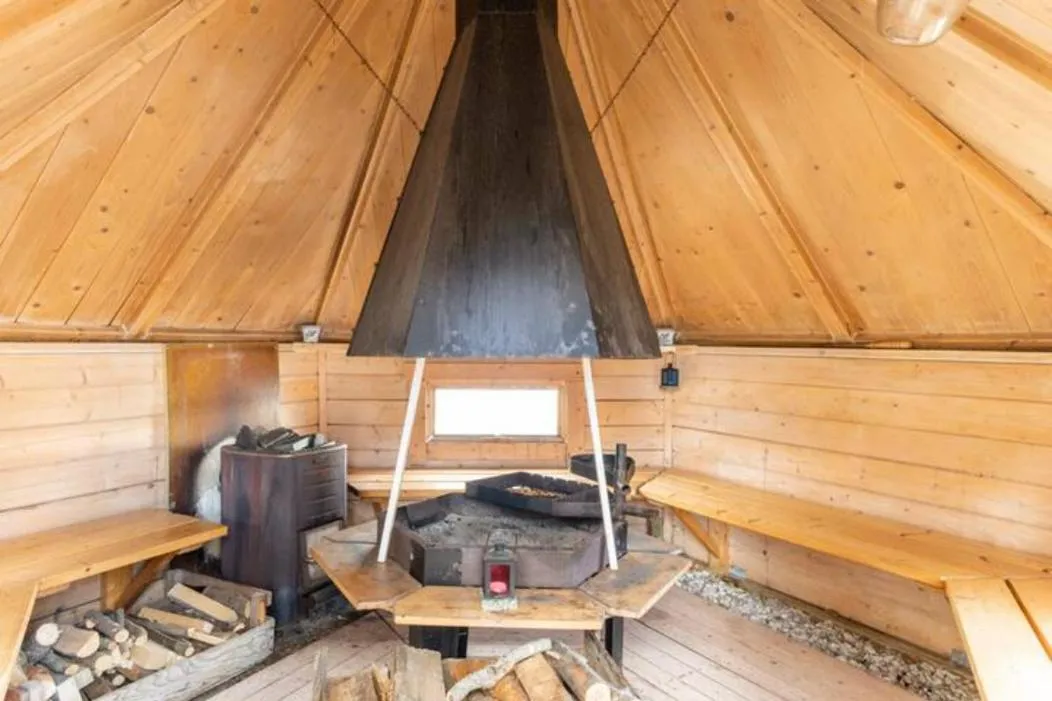 BBQ facilities in 3 Bedroom Cottage with Sauna by the Sea