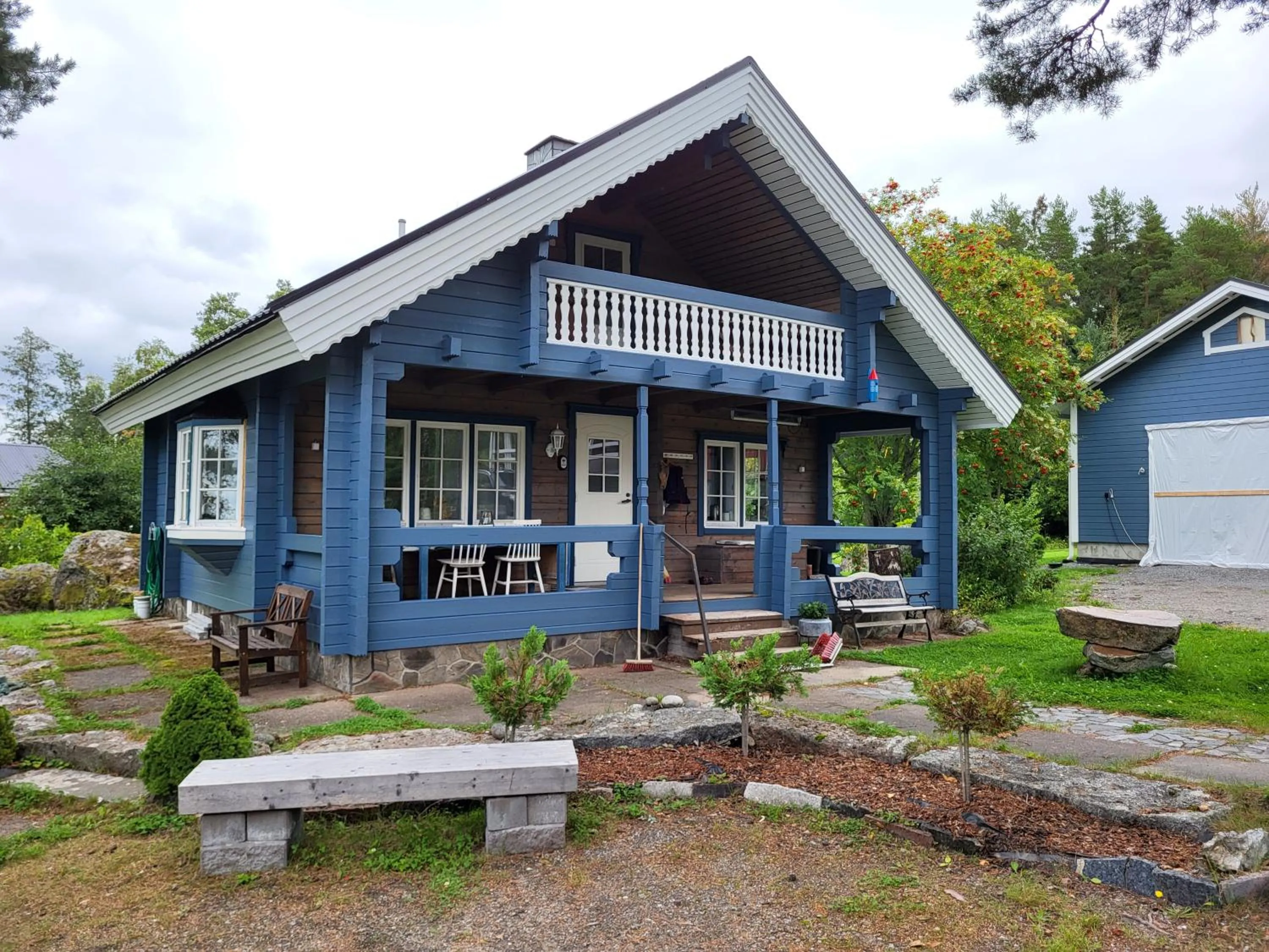 Property building in 3 Bedroom Cottage with Sauna by the Sea