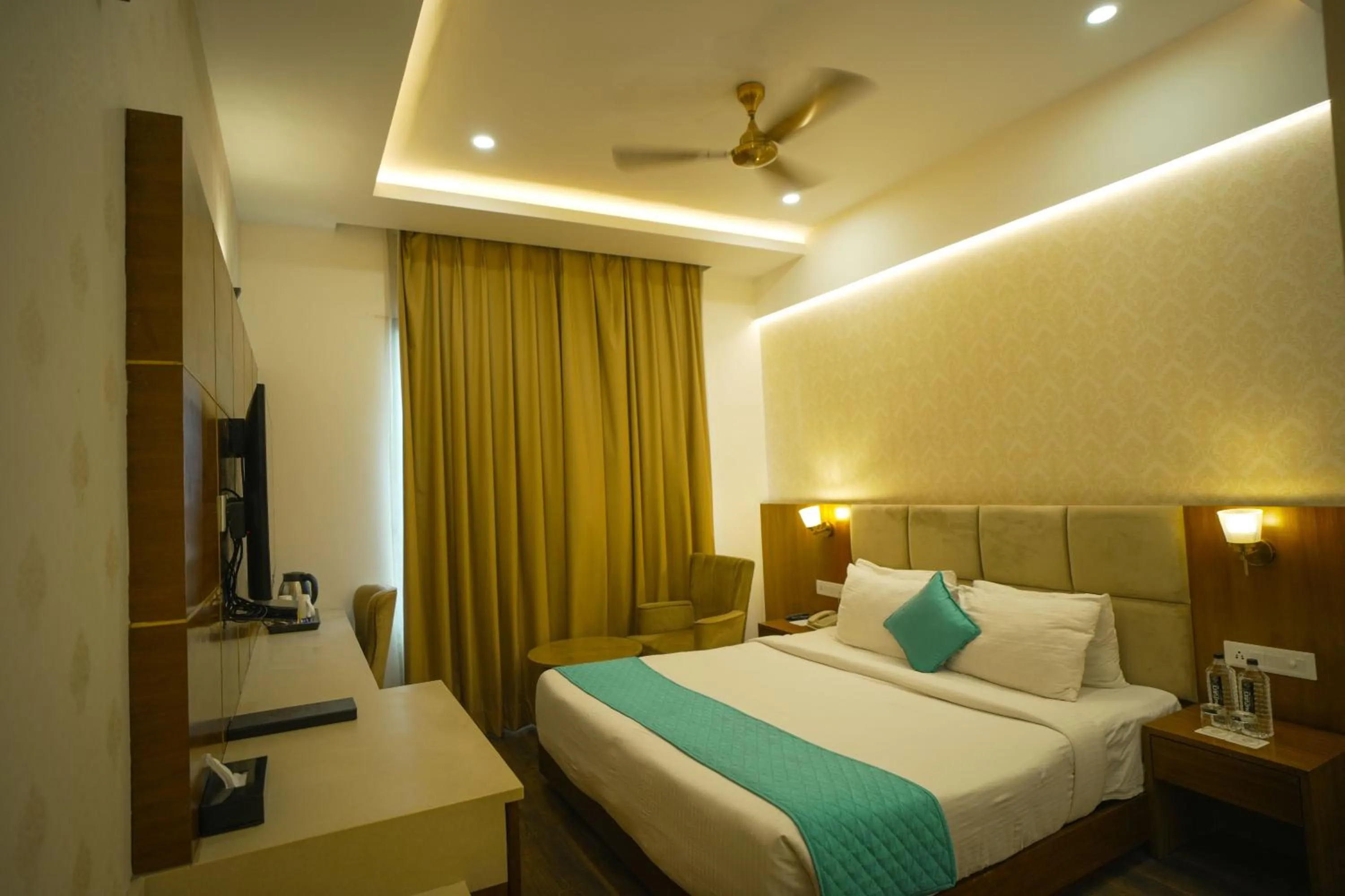 Bed in Hotel Krinoscco