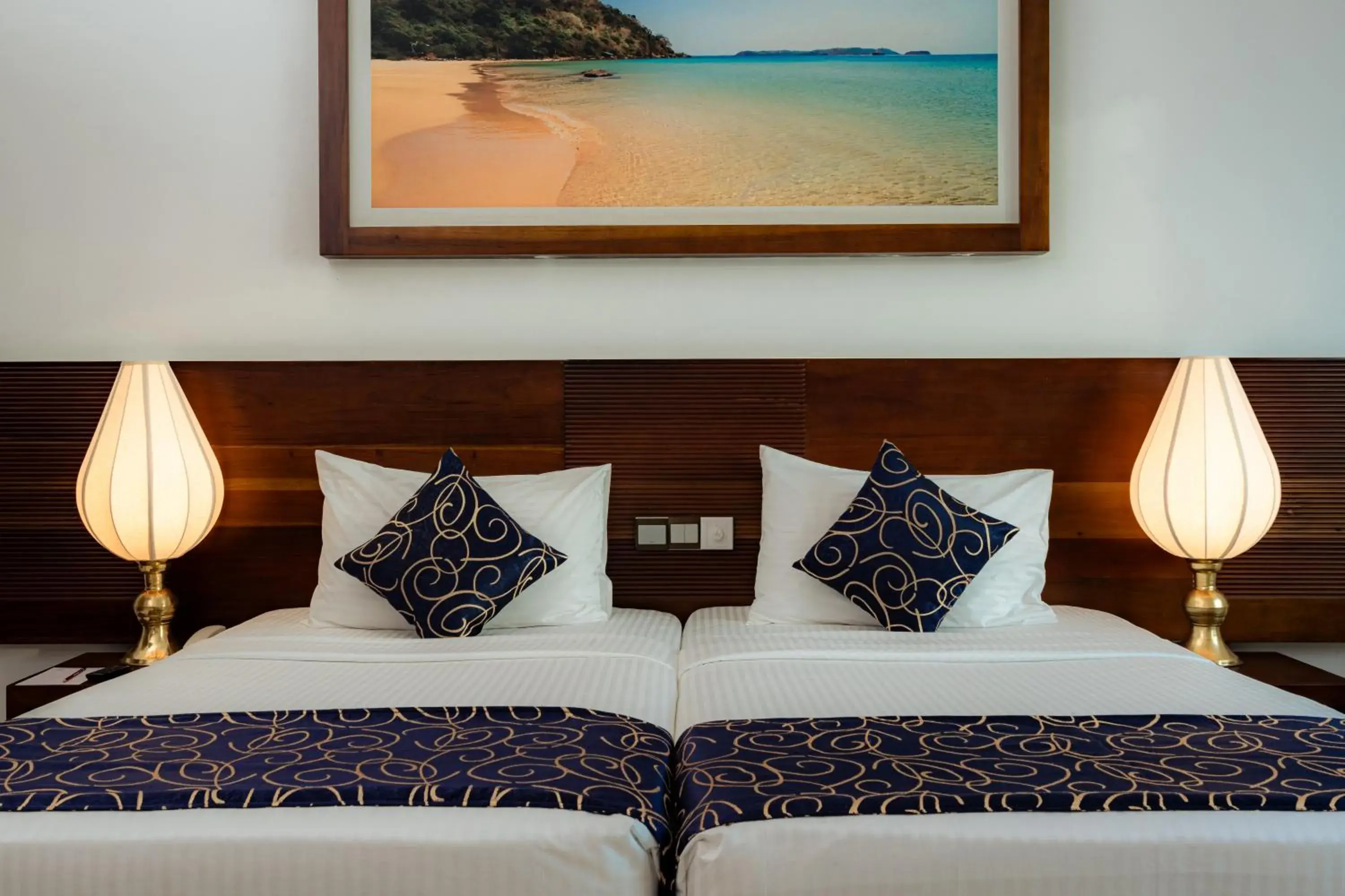 Bed in Mirage Colombo Bed in Mirage Colombo