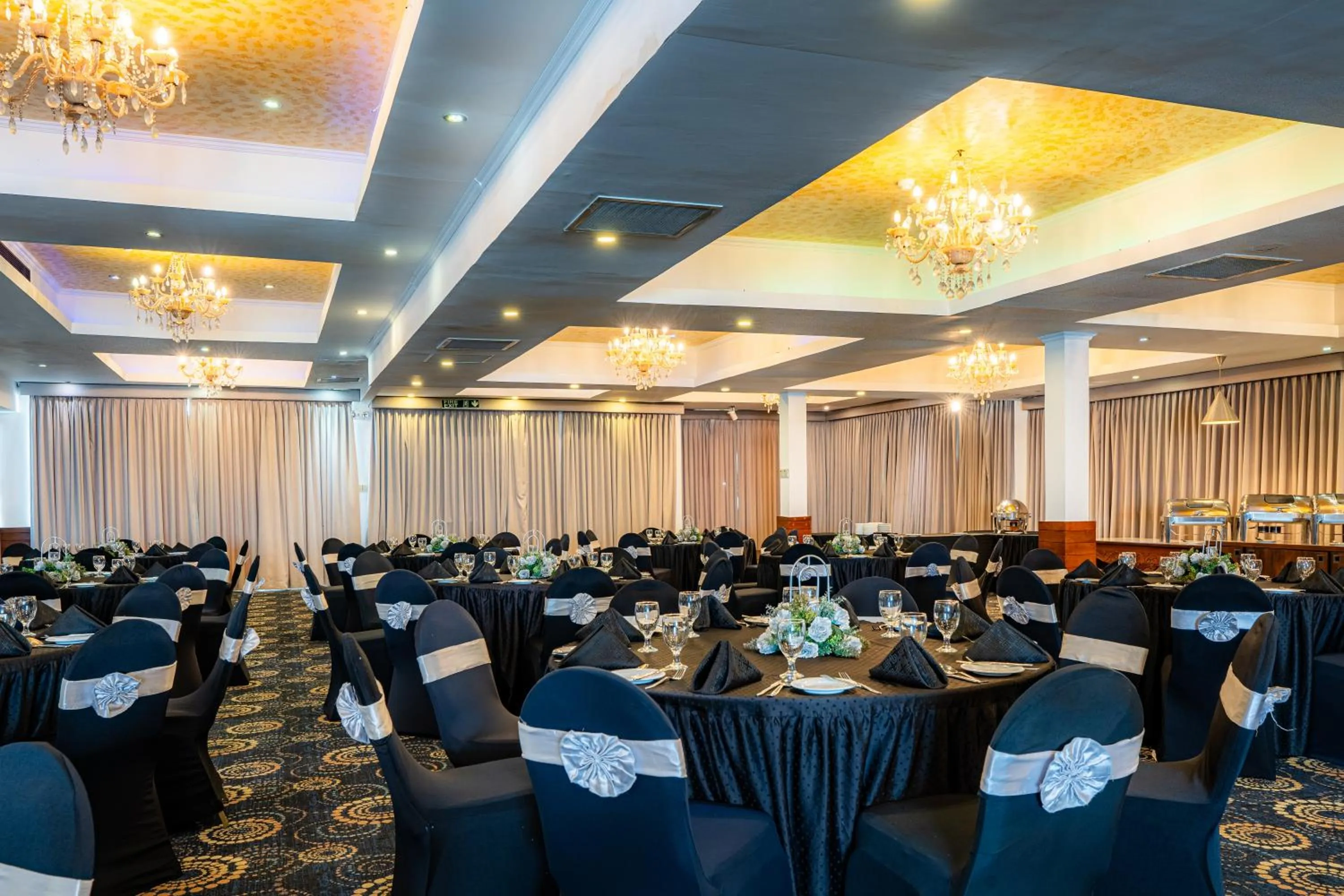 Banquet/Function facilities in Mirage Colombo