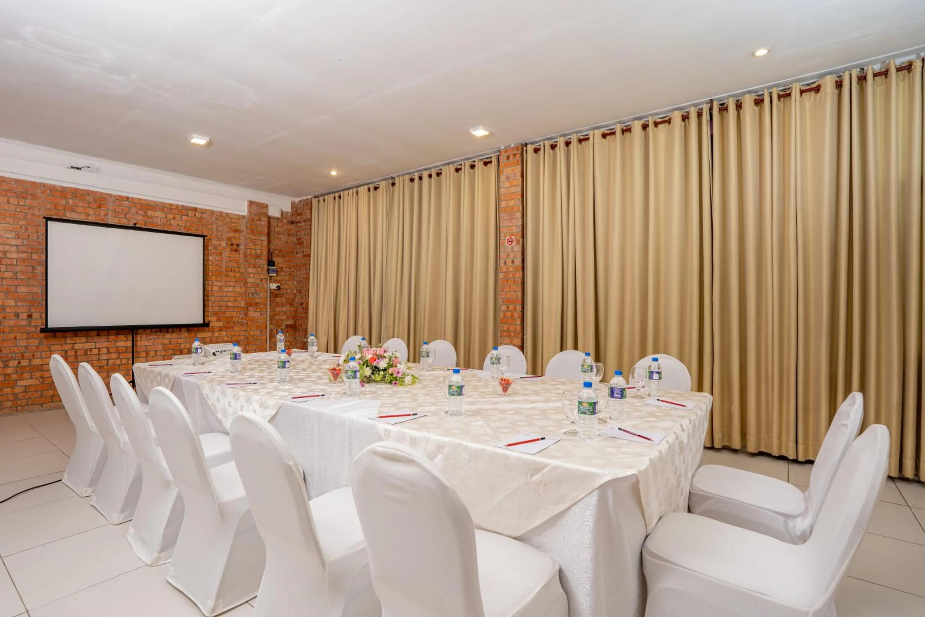 Meeting/conference room in Mirage Colombo