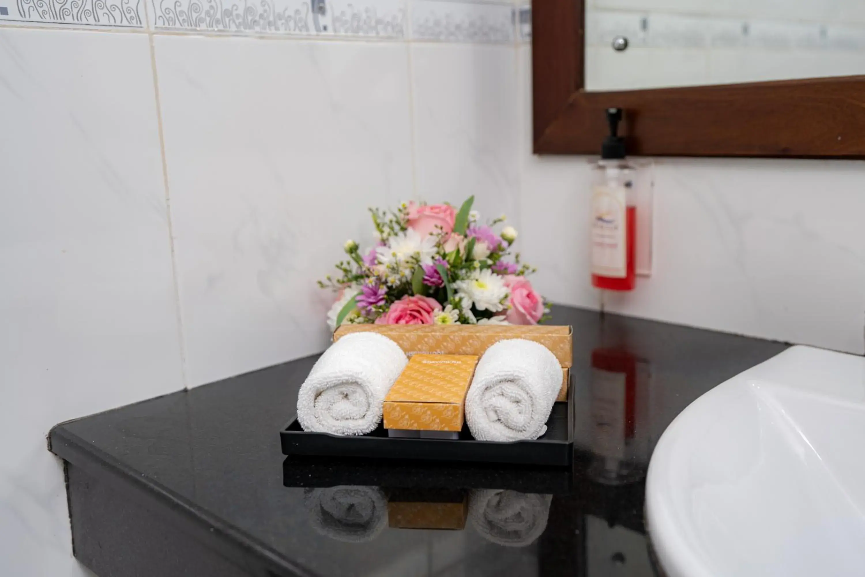 Bathroom in Mirage Colombo Bathroom in Mirage Colombo