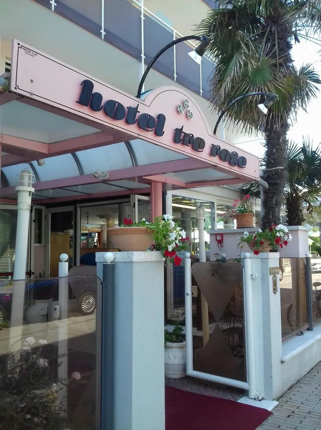 HOTEL TRE ROSE HOTEL TRE ROSE