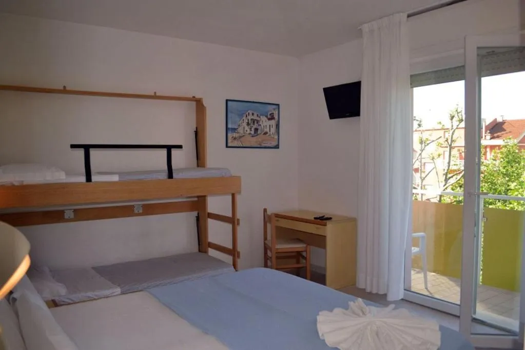 Bed in HOTEL TRE ROSE