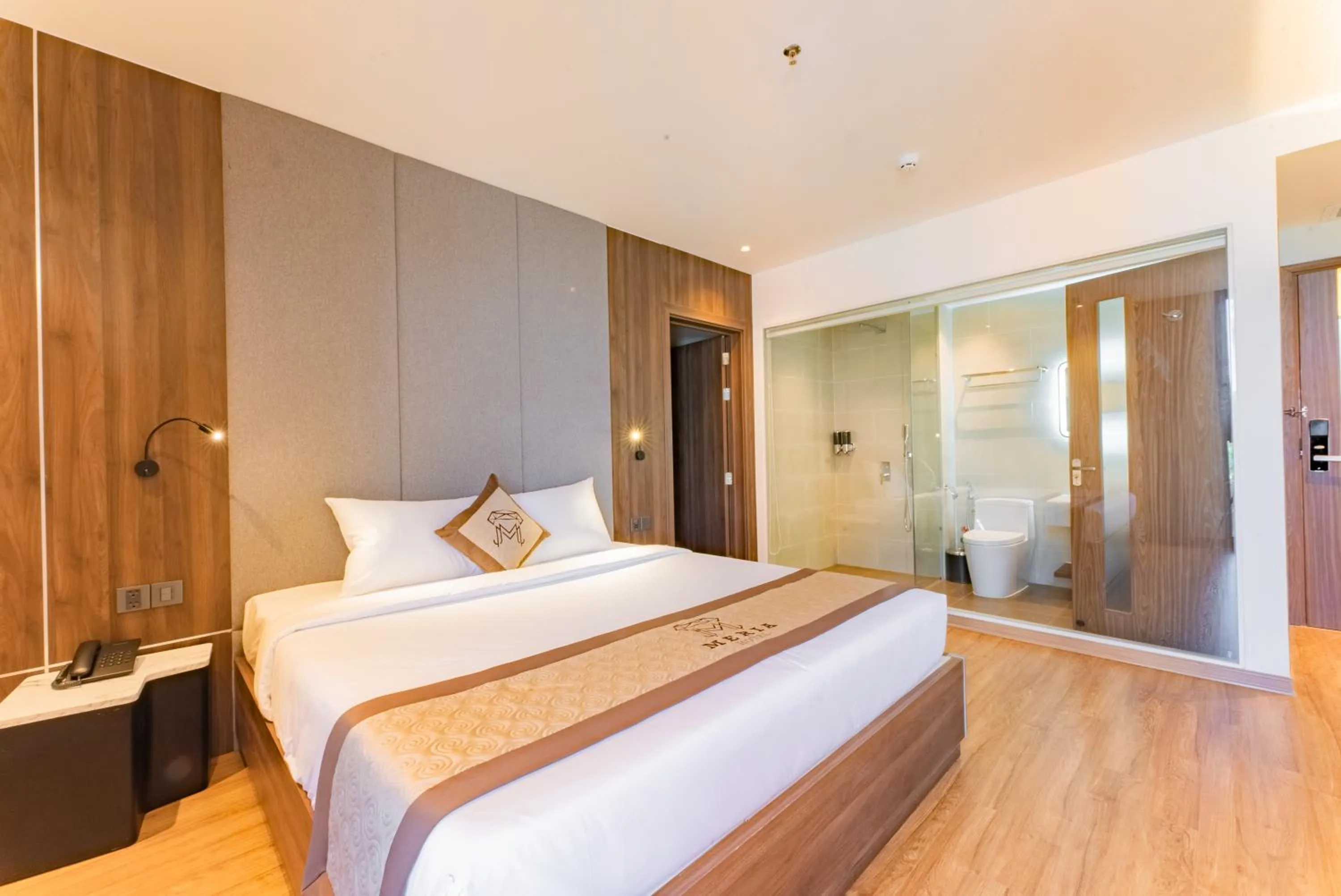 Bed in MERIA Hotel Quy Nhơn