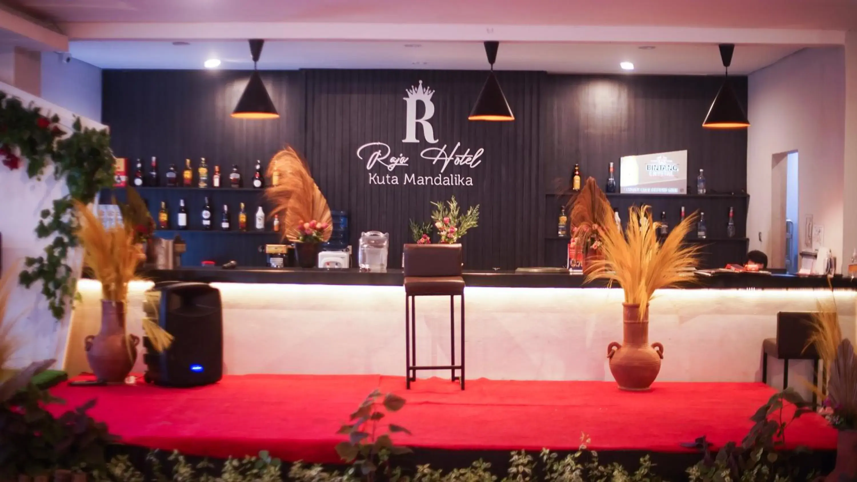 Restaurant/places to eat in Raja Hotel Kuta Mandalika Resort & Convention Restaurant/places to eat in Raja Hotel Kuta Mandalika Resort & Convention
