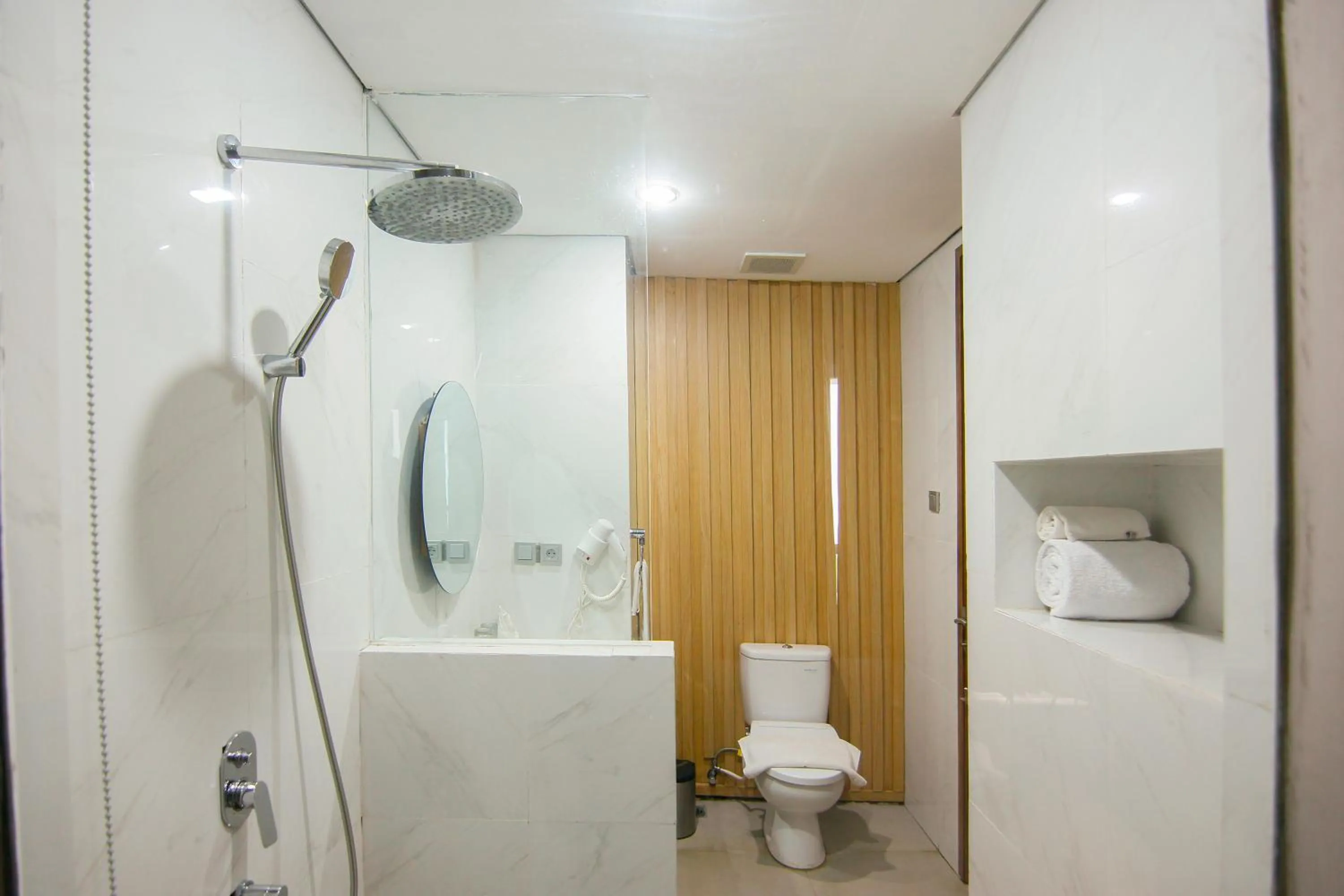 Raja Hotel Kuta Mandalika Resort & Convention