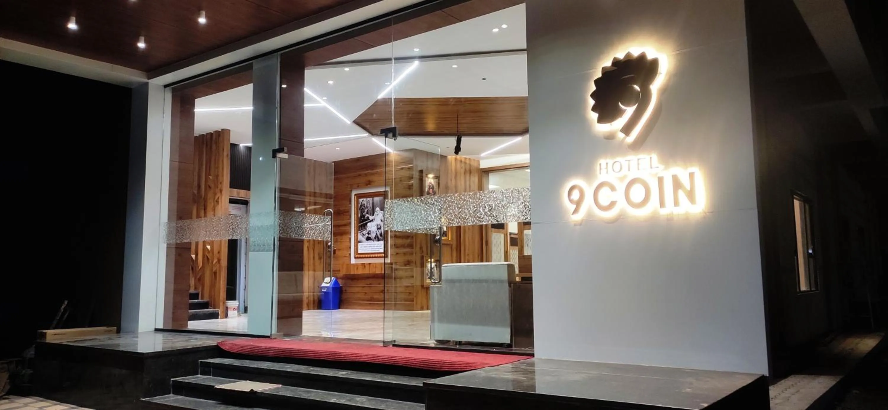 Property building in Hotel 9 Coin