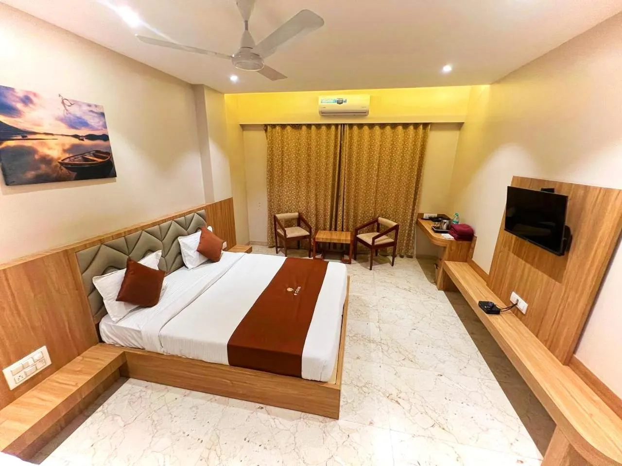 View (from property/room), Bed in Hotel 9 Coin