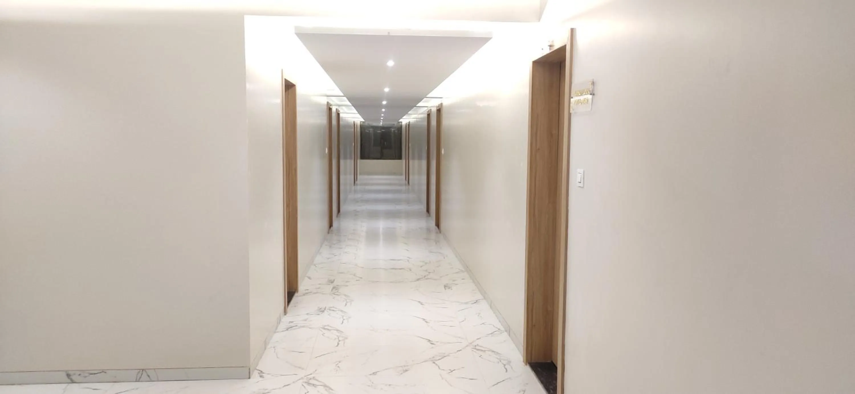 Area and facilities in Hotel 9 Coin