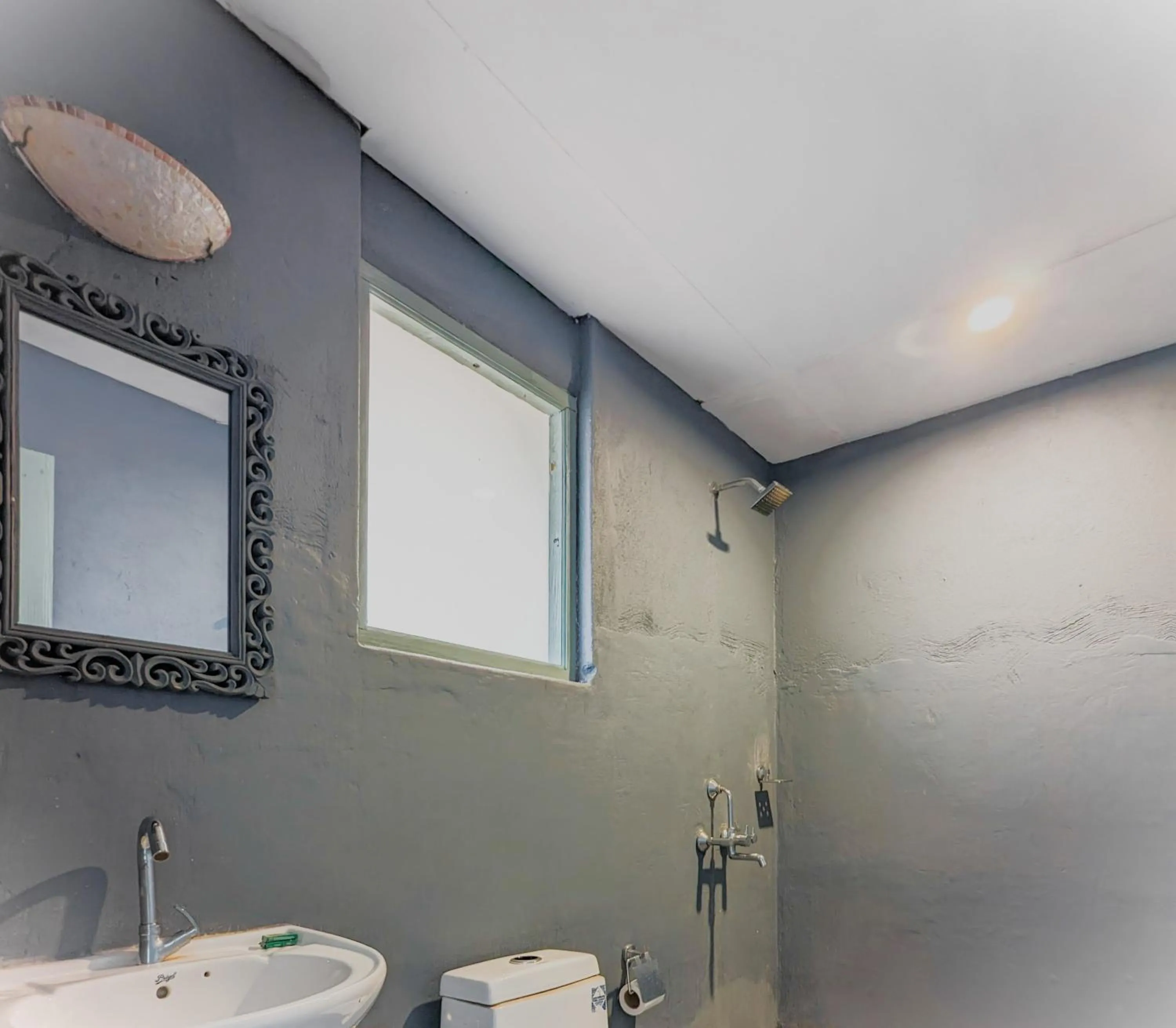 Toilet in Nalanda Retreat Goa By Mandrem Beach