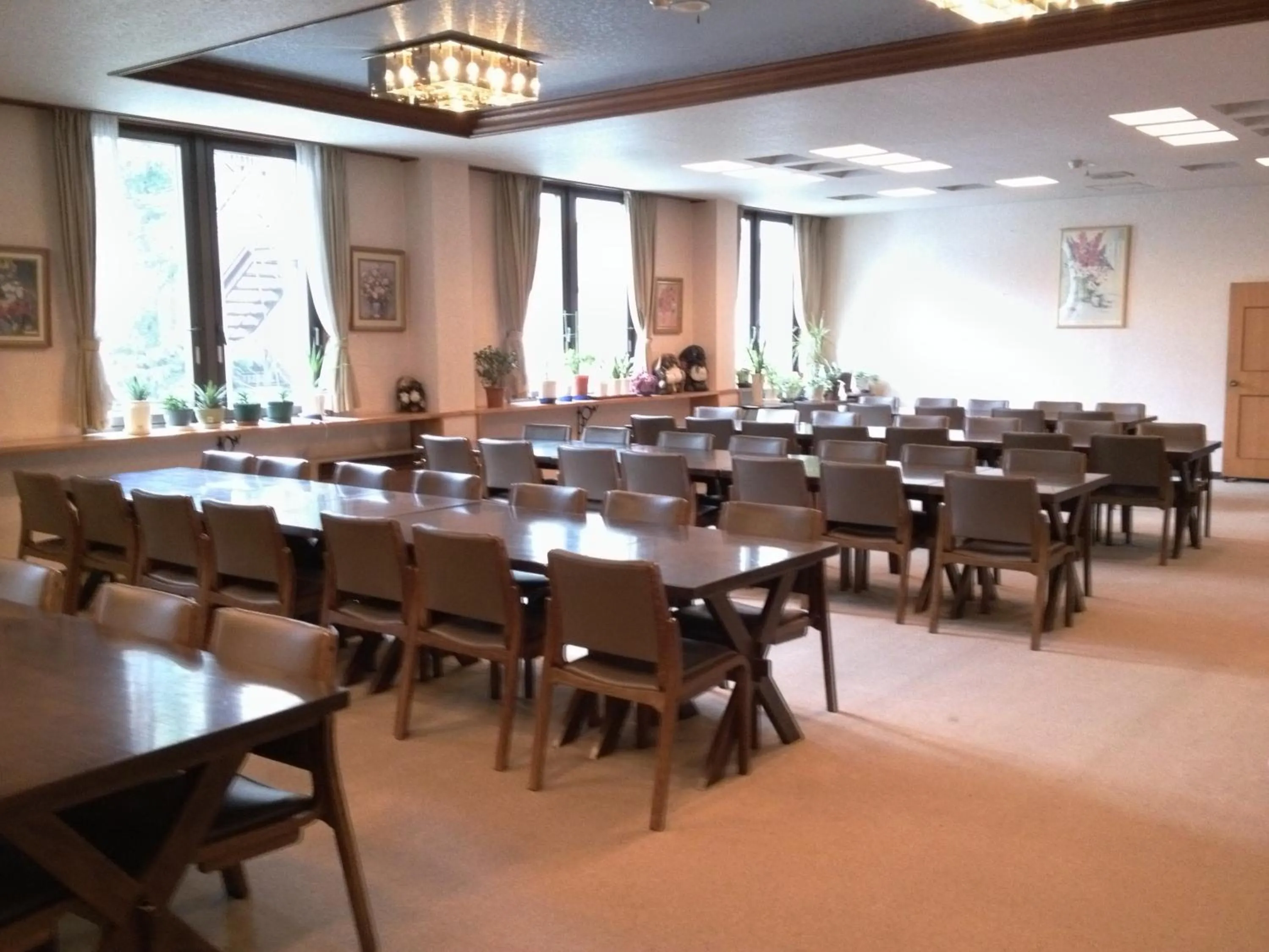 Restaurant/places to eat in Naeba Musashi