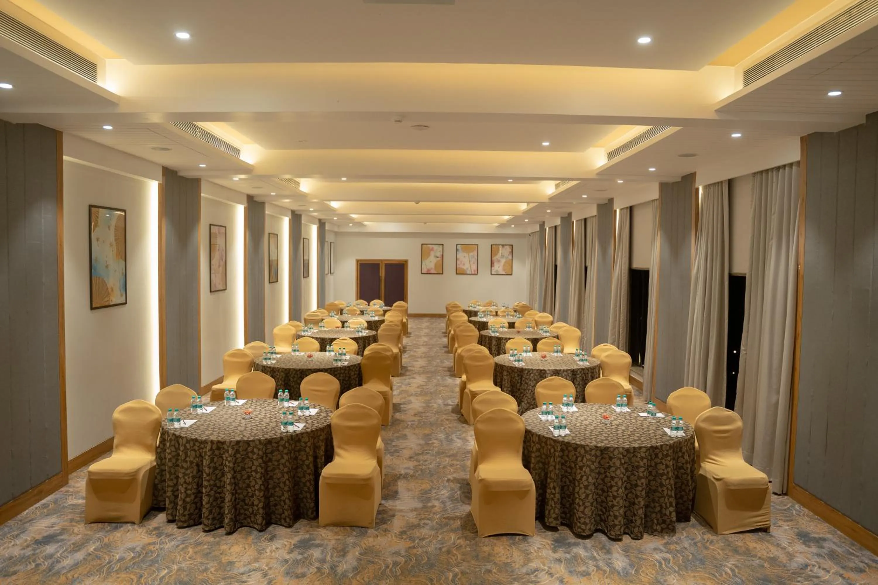 Meeting/conference room in U Rivergate Resort & Spa, Karjat